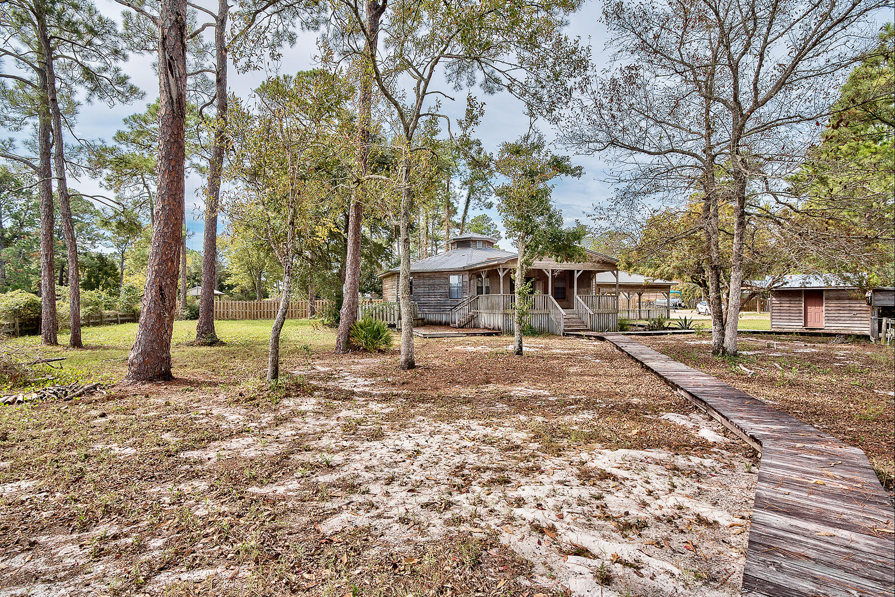 METES AND BOUNDS - Residential