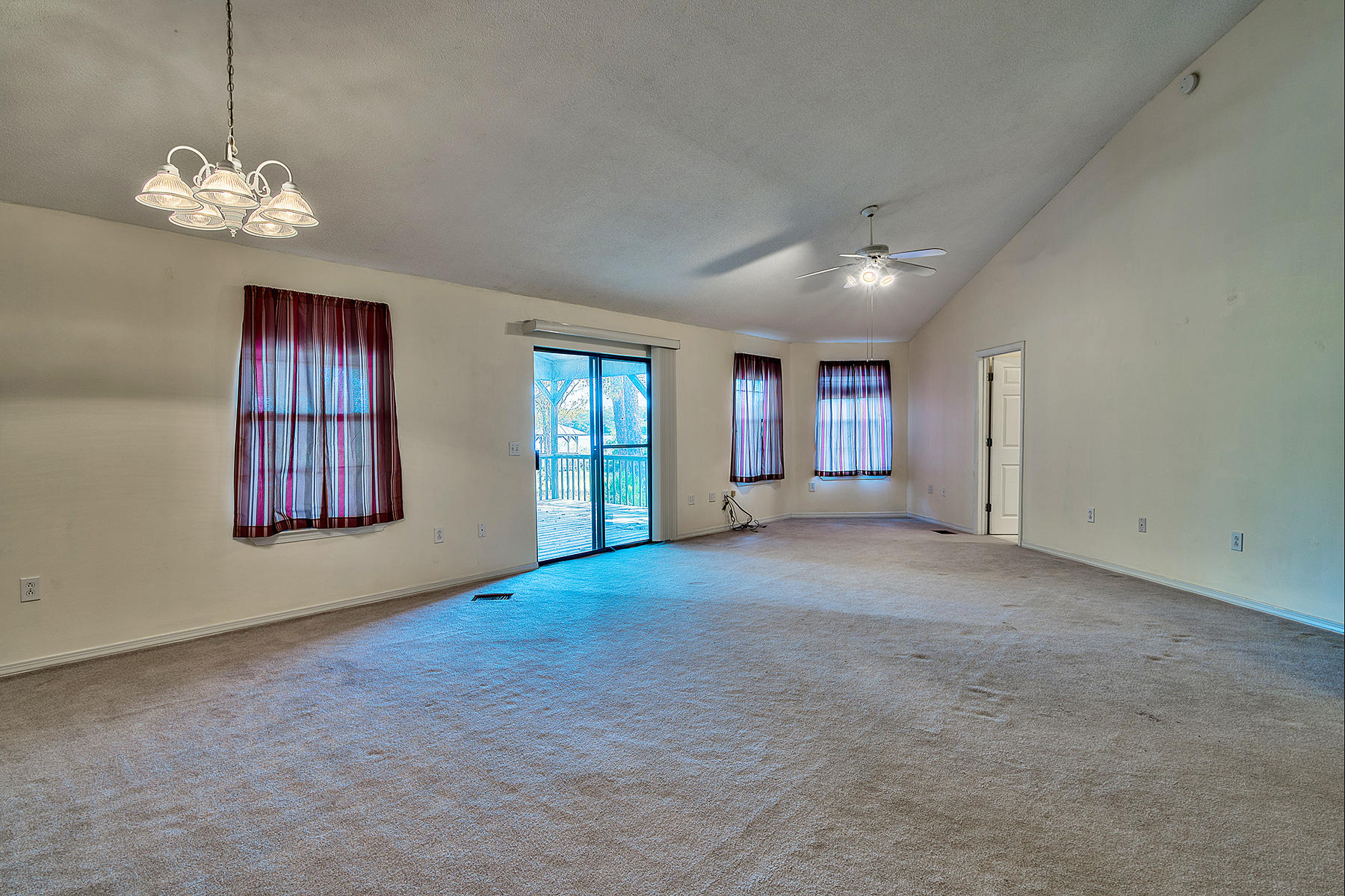 METES AND BOUNDS - Residential