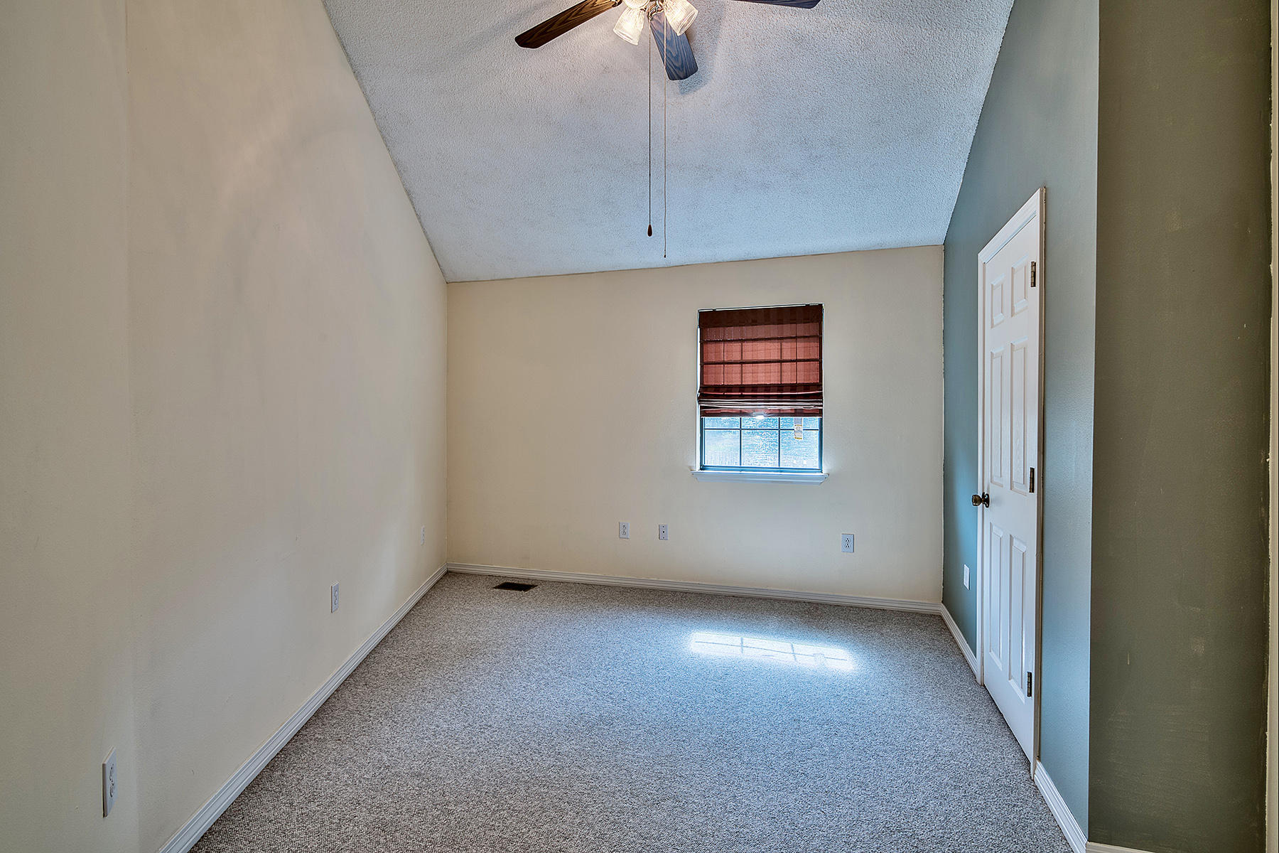 METES AND BOUNDS - Residential