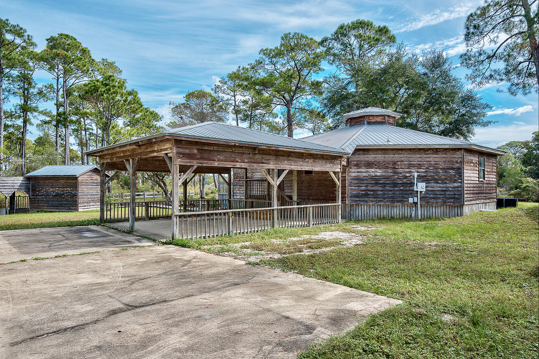 METES AND BOUNDS - Residential