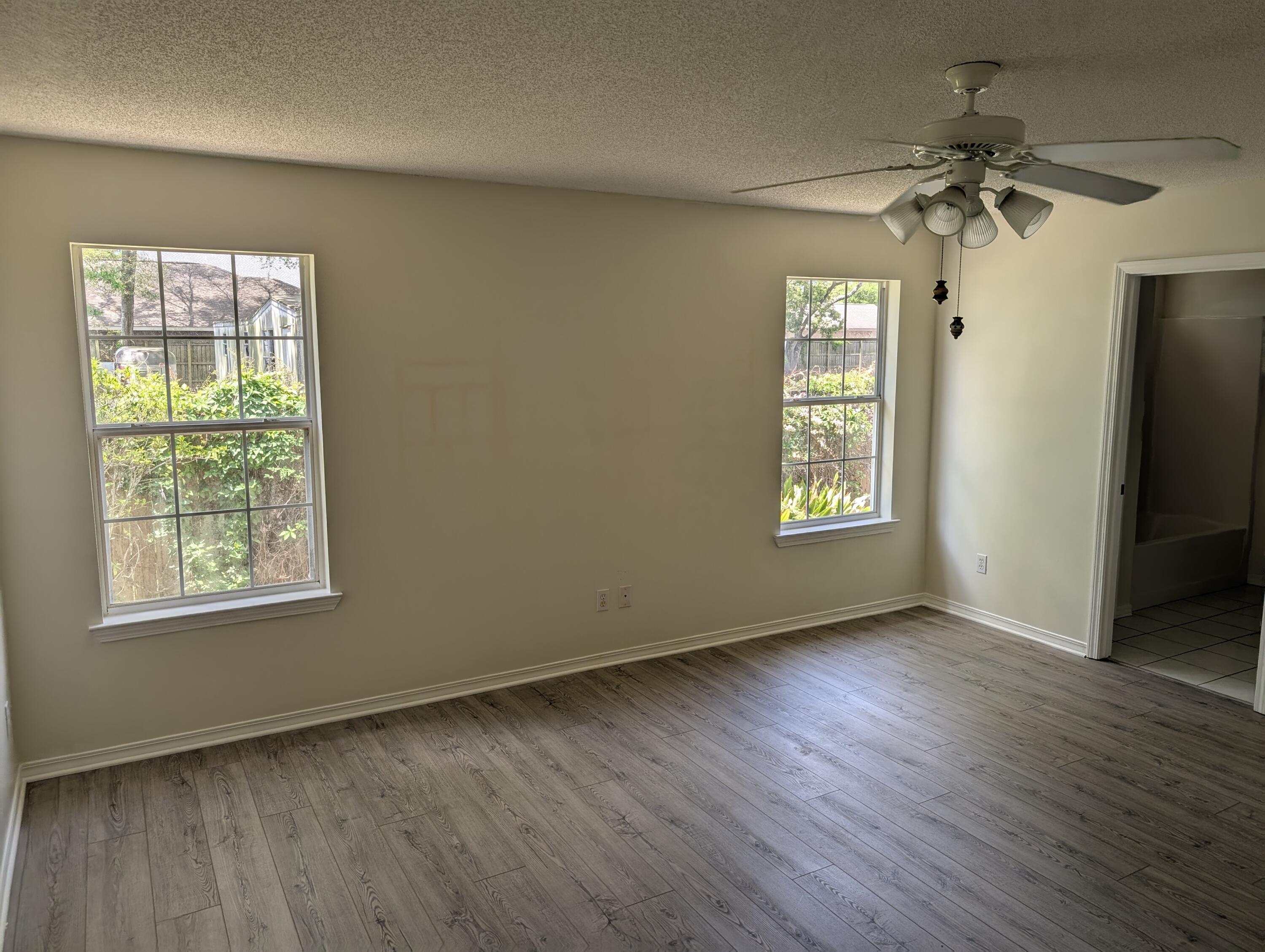 LAUDERHILL - Residential
