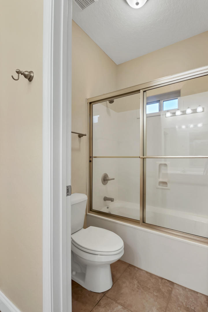 ROCKS COVE - Residential