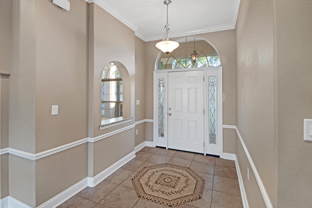 ROCKS COVE - Residential