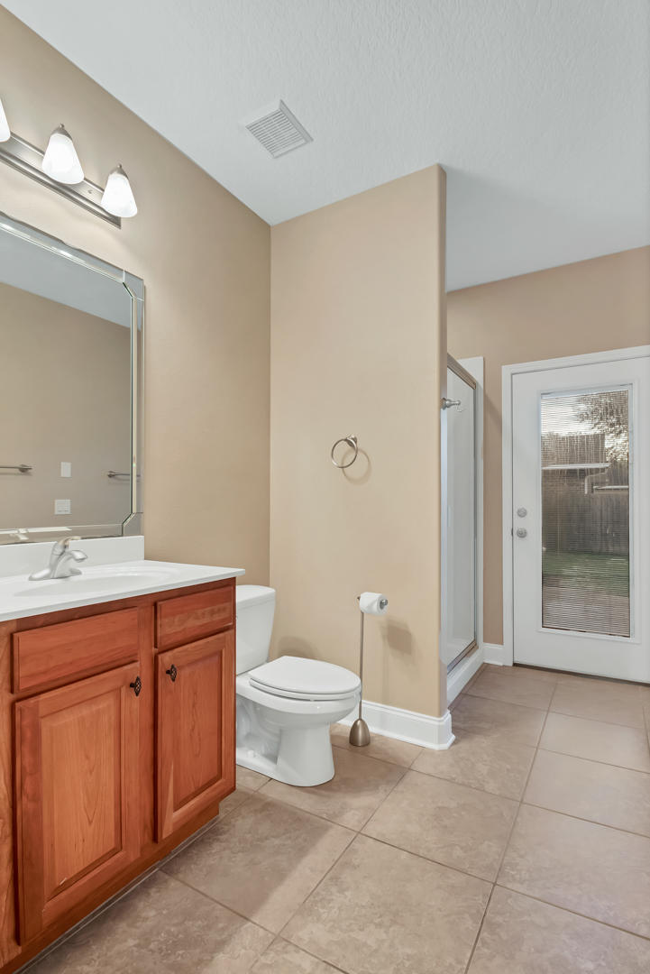 ROCKS COVE - Residential