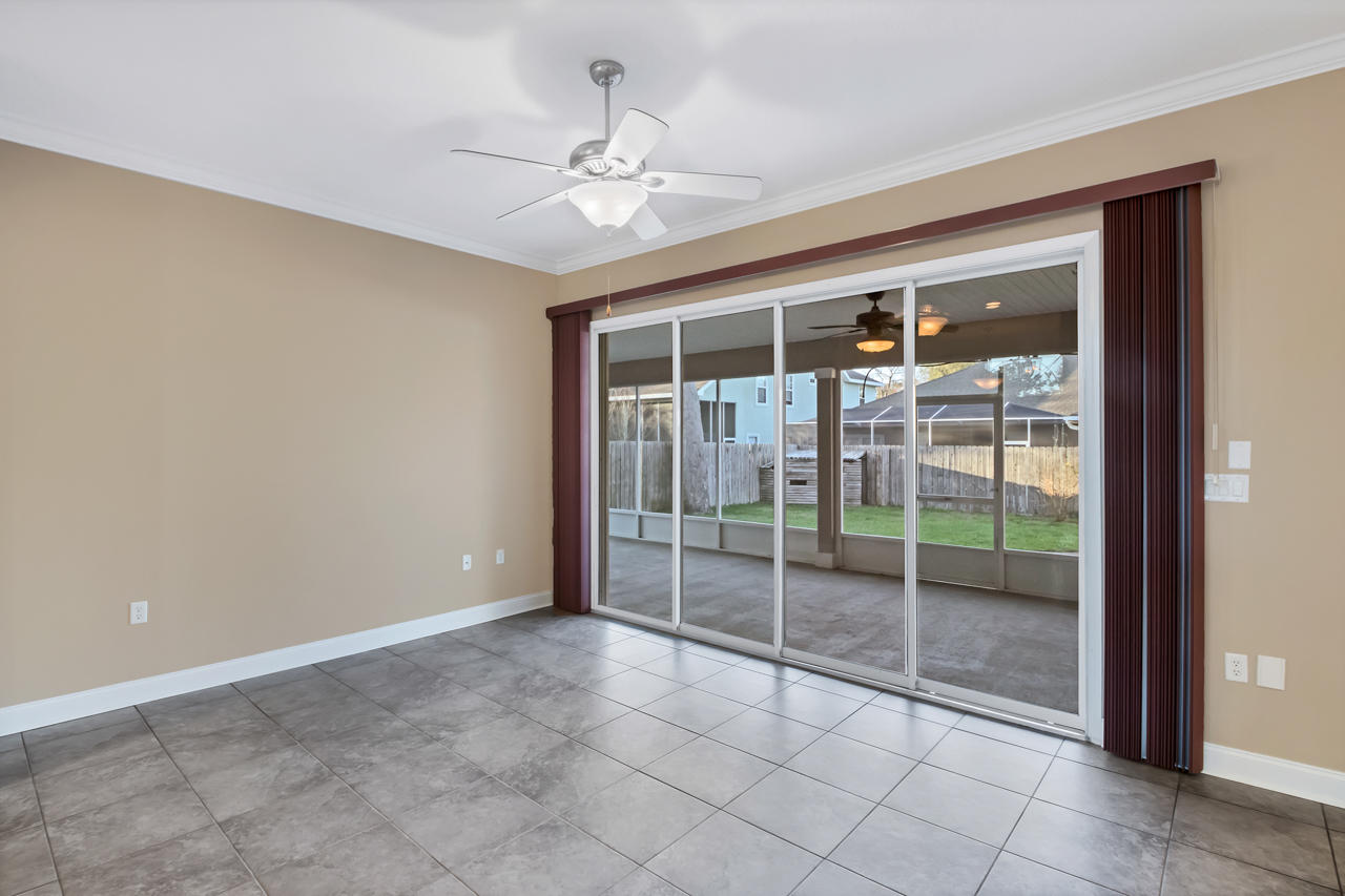 ROCKS COVE - Residential