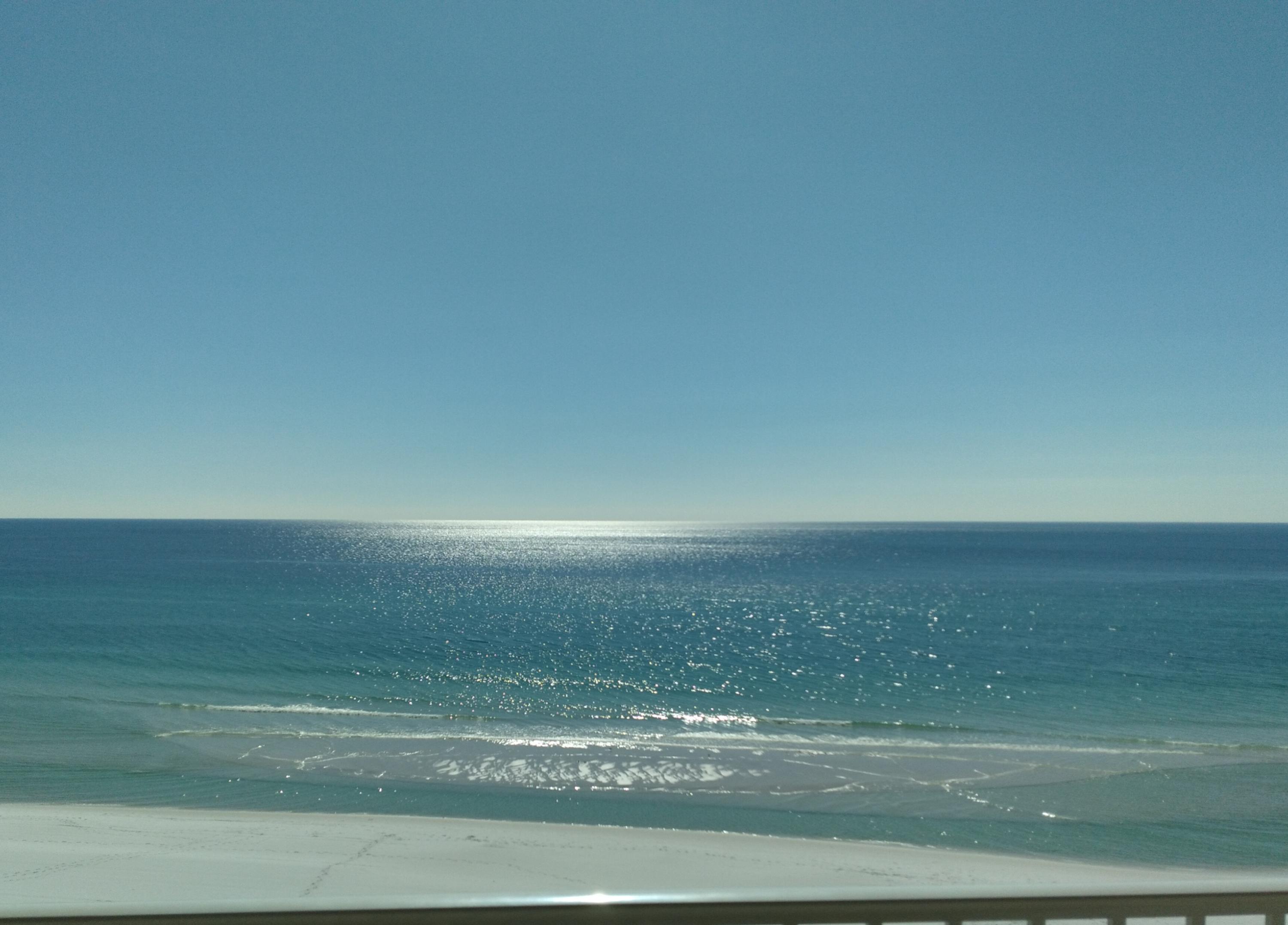 BEACH HOUSE CONDO PH 1 - Residential