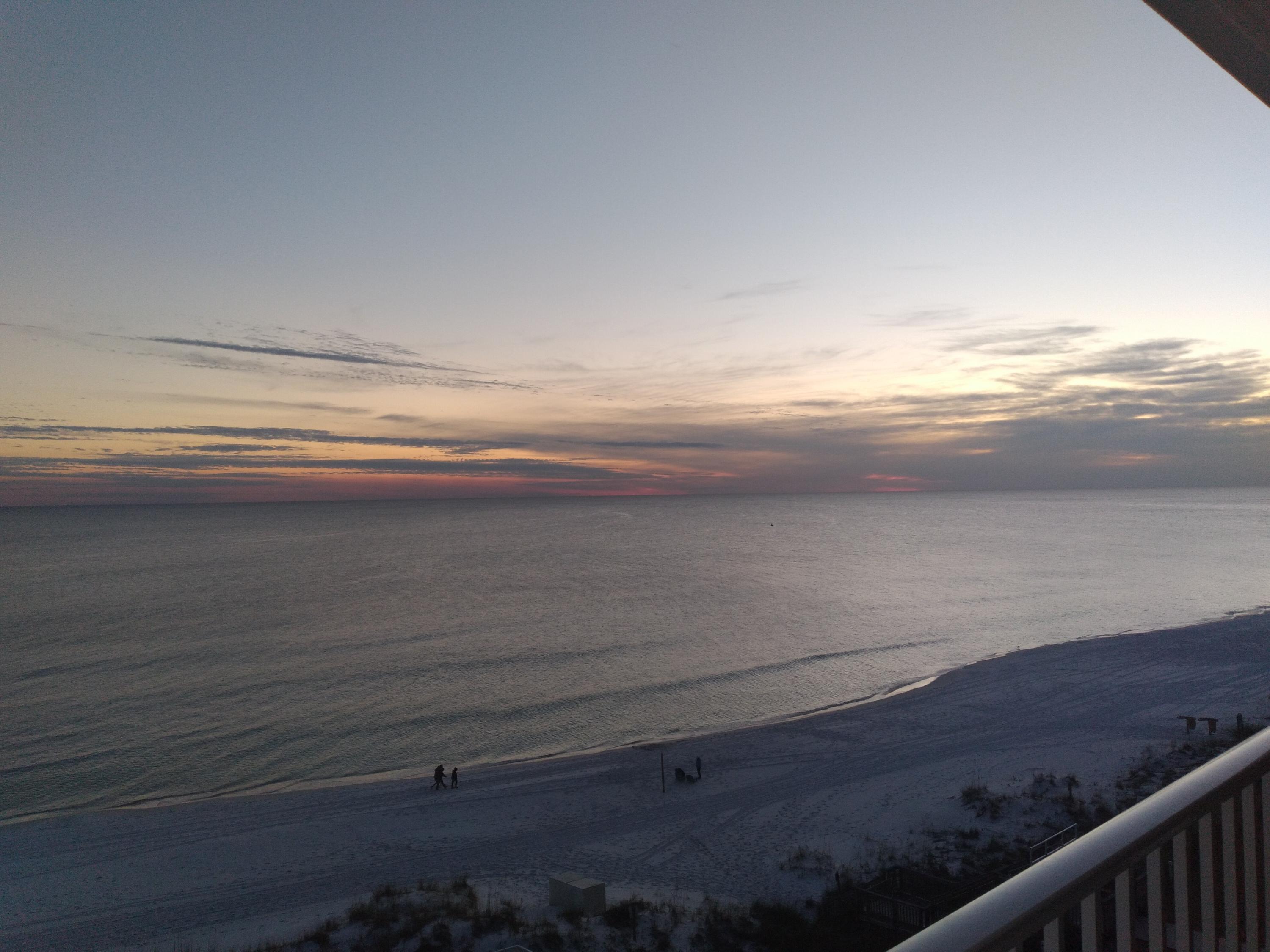 BEACH HOUSE CONDO PH 1 - Residential