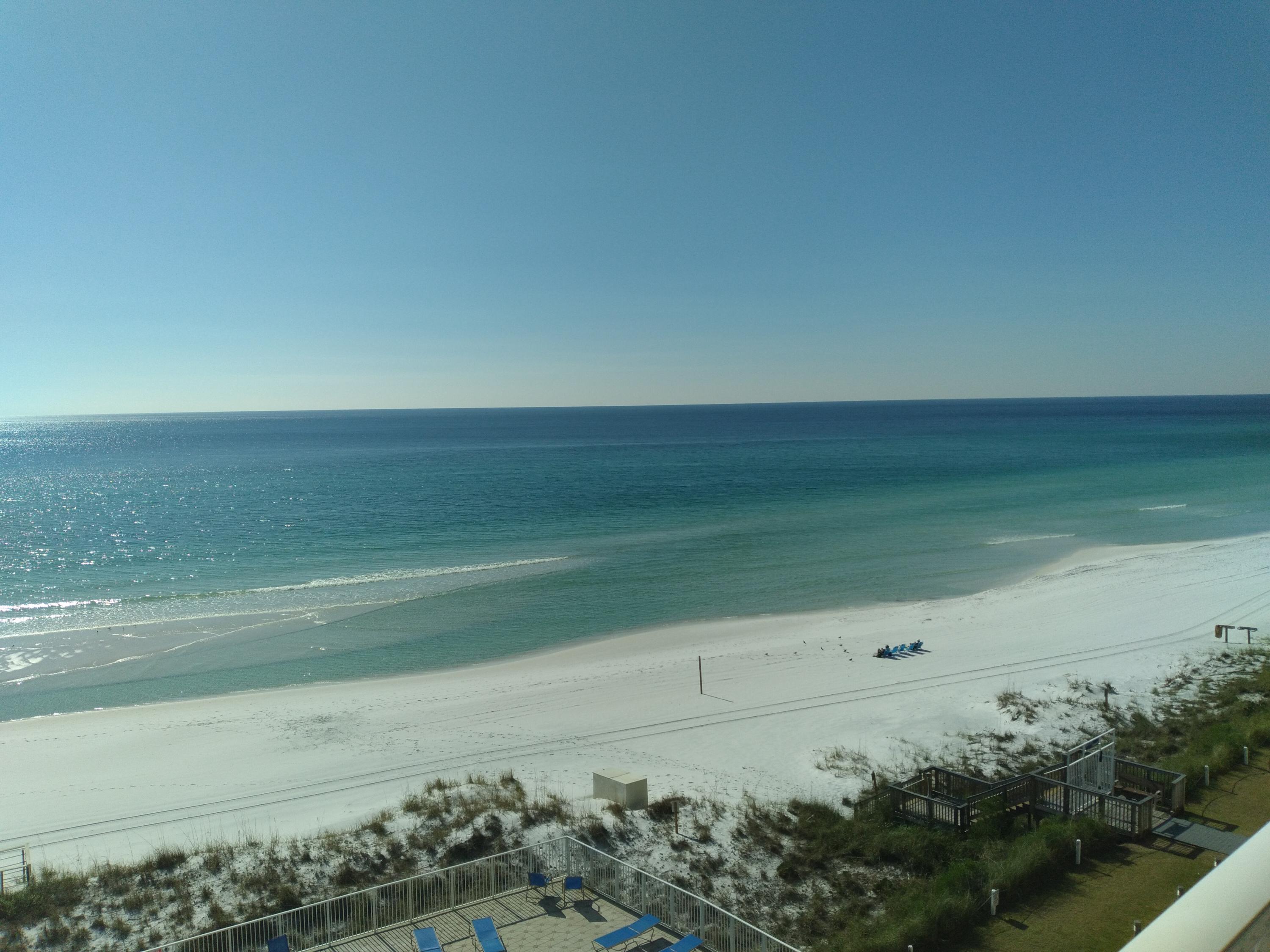 BEACH HOUSE CONDO PH 1 - Residential