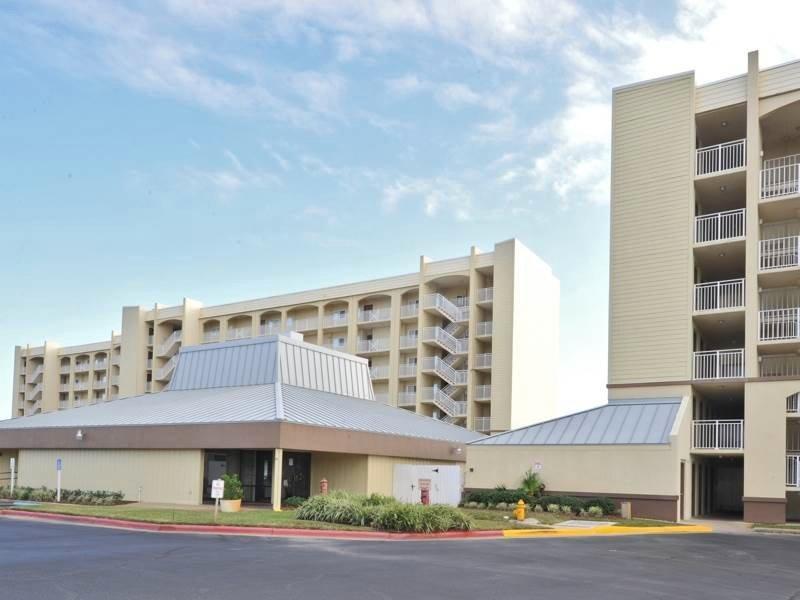 BEACH HOUSE CONDO PH 1 - Residential
