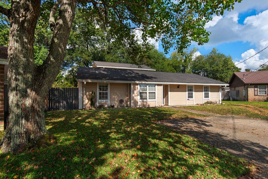 Great cul-de-sac living in the heart of Fort Walton Beach. This home has an entire second floor dedicated to the Master Suite.  Boasting a huge walk-in closet and a beautifully remodeled bathroom with a soaking tub/shower combo. There is a smaller master suite on the first floor with wood plank tile and over-sized vanity in the bath. Two more bedrooms and a full bath are located on the first floor. Tons of natural light shines through the eat-in kitchen. Granite countertops and stainless appliances are ready for the chef in your family. A huge bonus room off of the kitchen, a large laundry room and a designated dining area make living easy with tons of space! You won't believe the oversized living room/den area.  This space has a door to the backyard for ease of use. Speaking of the fenced backyard...it is a blank slate and ready for you to make it your own.  ** Seller is offering $5000 in "any way" money!!  You've got to see this one!  