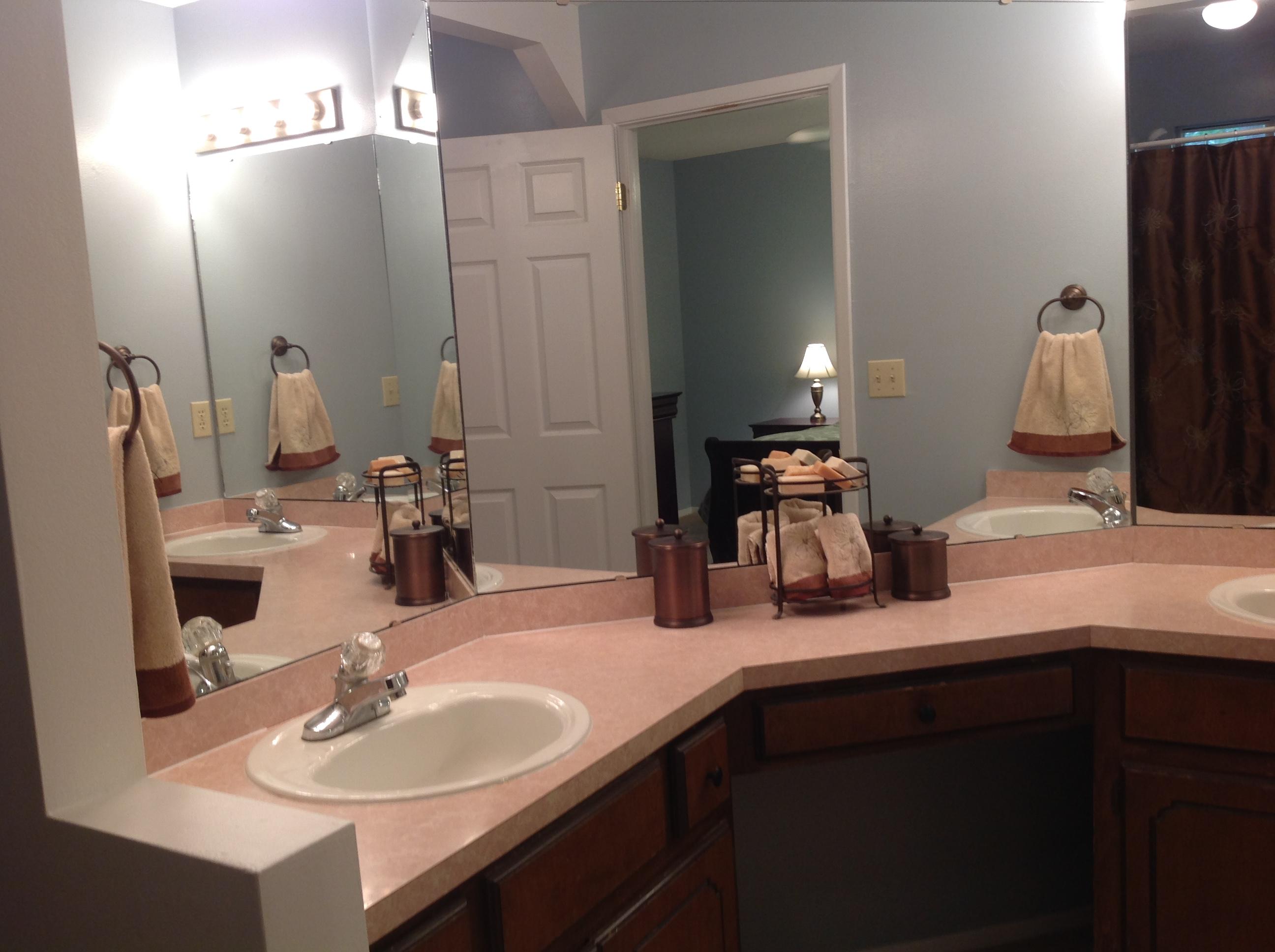 PARKWOOD LANE BLUEWATER BAY - Residential