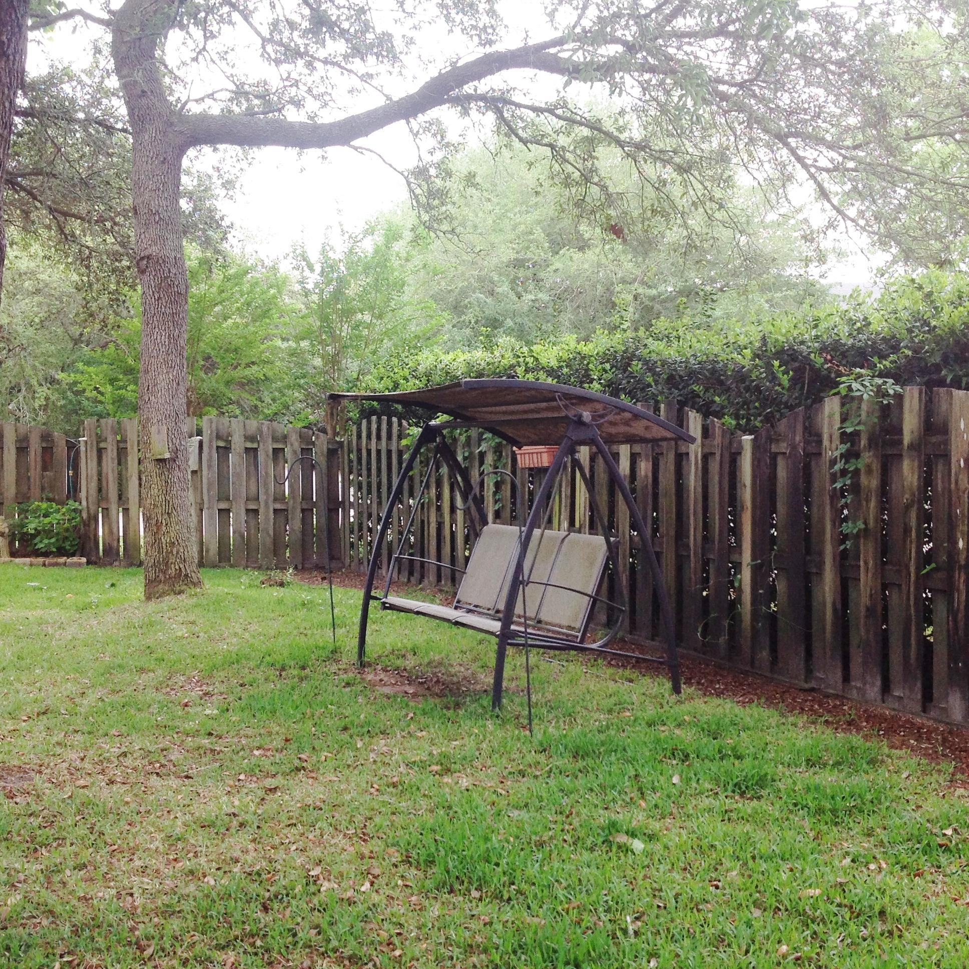 PARKWOOD LANE BLUEWATER BAY - Residential