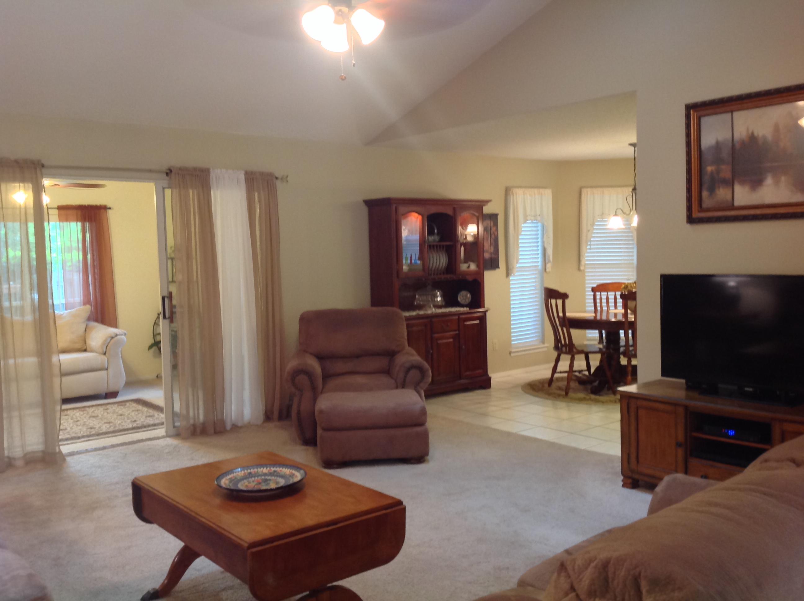 PARKWOOD LANE BLUEWATER BAY - Residential