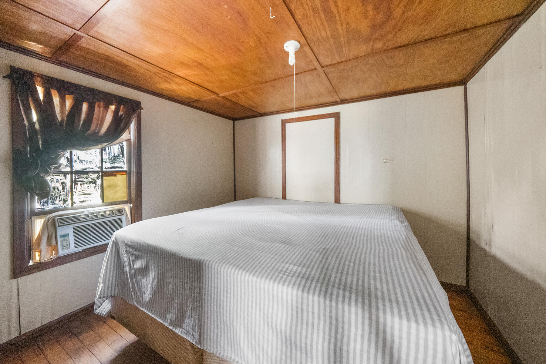 Keiths Bay Harbor Add - Residential