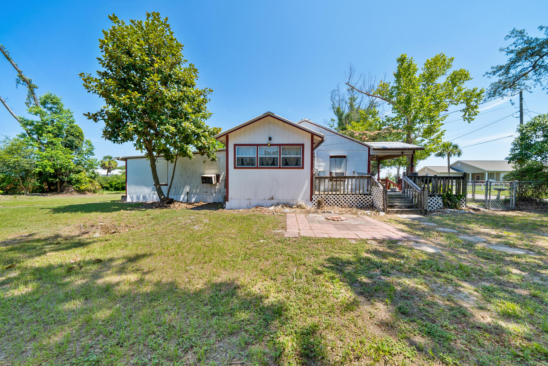 Keiths Bay Harbor Add - Residential