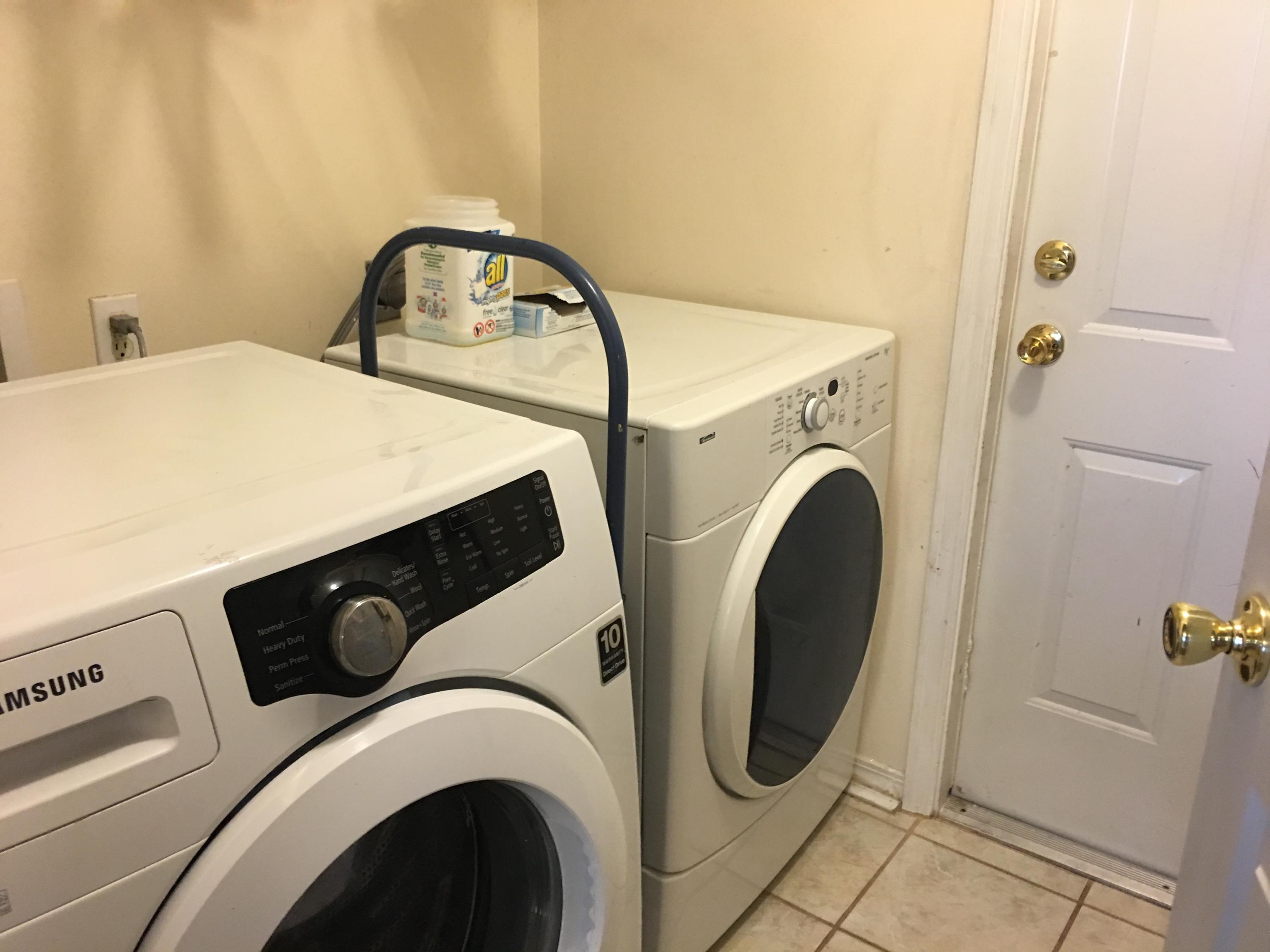 COUNTRYVIEW ESTATES 4TH ADDN PH 5 - Residential