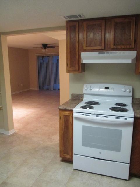 STUDIO T/H LOT 16 - Residential Lease