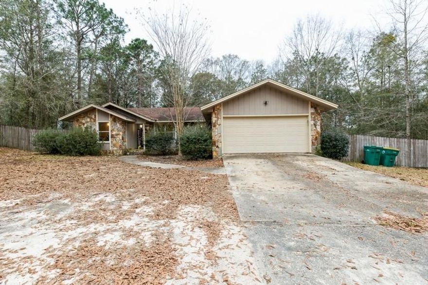 Just right!! This great home has a great split bedroom, open concept floorplan, wood burning fireplace, large laundry room, awesome multi-level deck & large privacy fenced back yard.  It just feels like home, as soon as you walk in!  The dead end street provides a safe, low-traffic, area for kids to play - important anytime, but super important during quarantine!  Lower county taxes, no restrictions, plenty of room to park the RV - it really checks all the boxes, so be sure to add this one to your list!