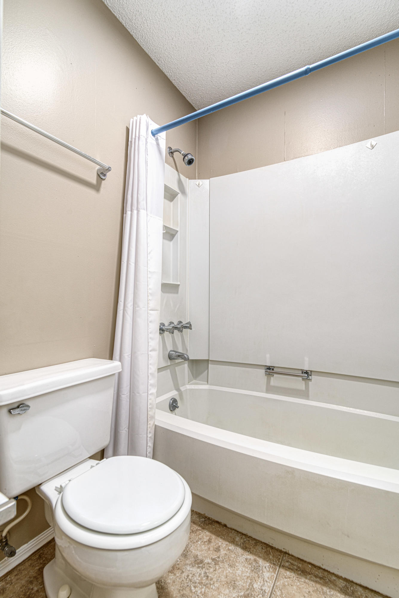 WINDCHASE BAY CONDO - Residential