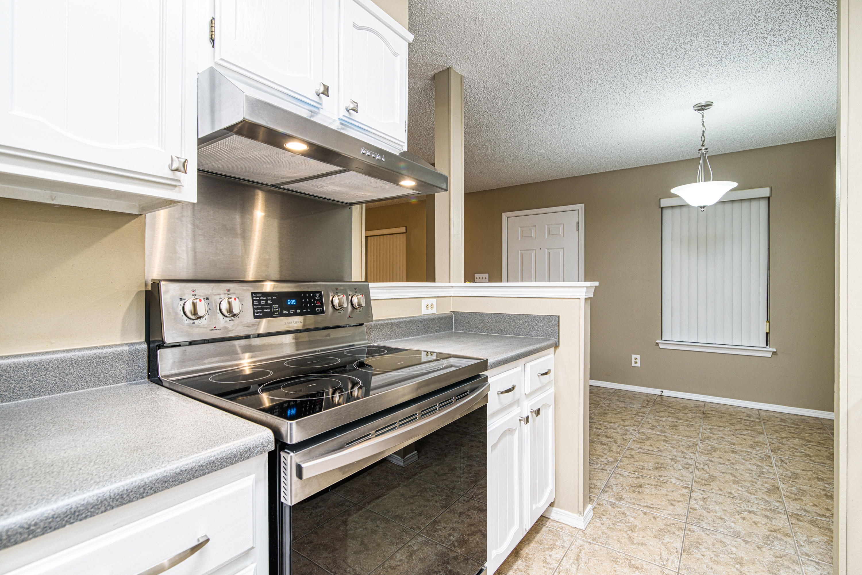 WINDCHASE BAY CONDO - Residential