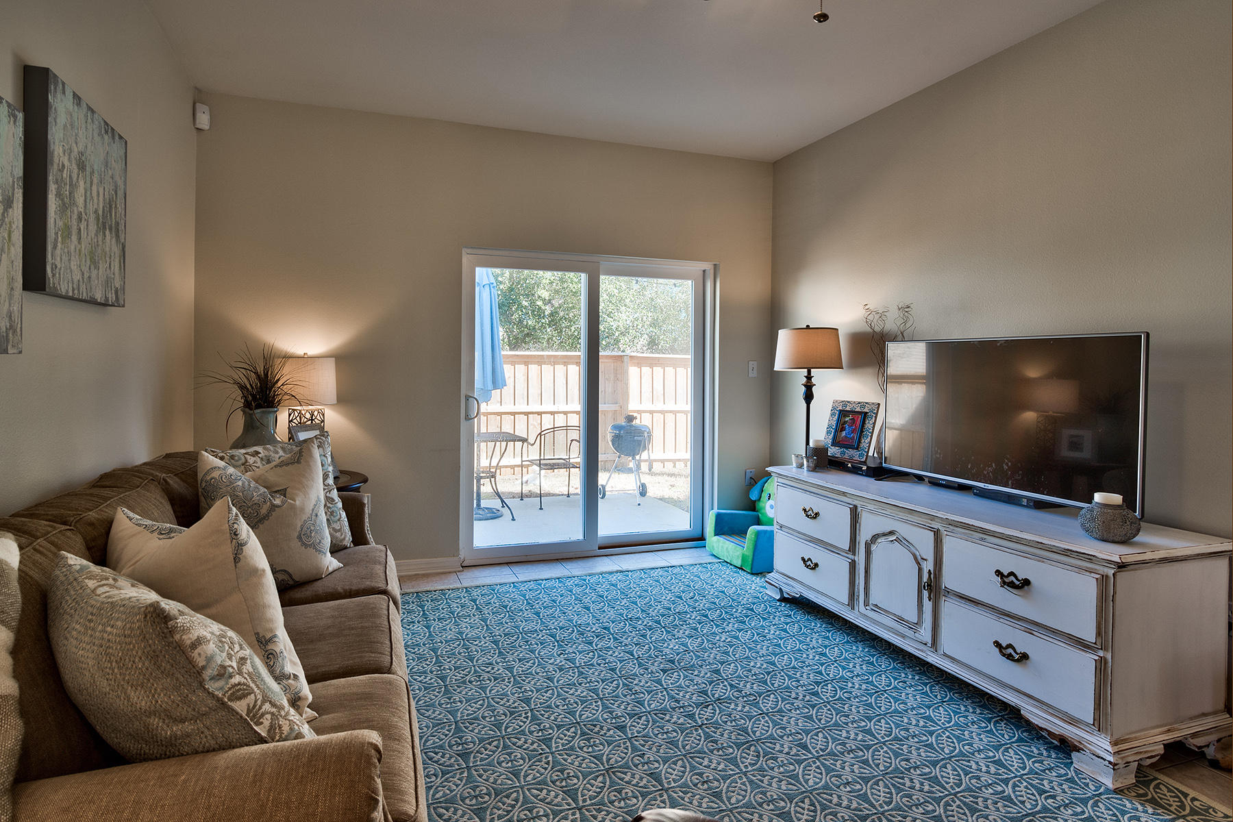 PLANTATION AT SANTA ROSA - Residential