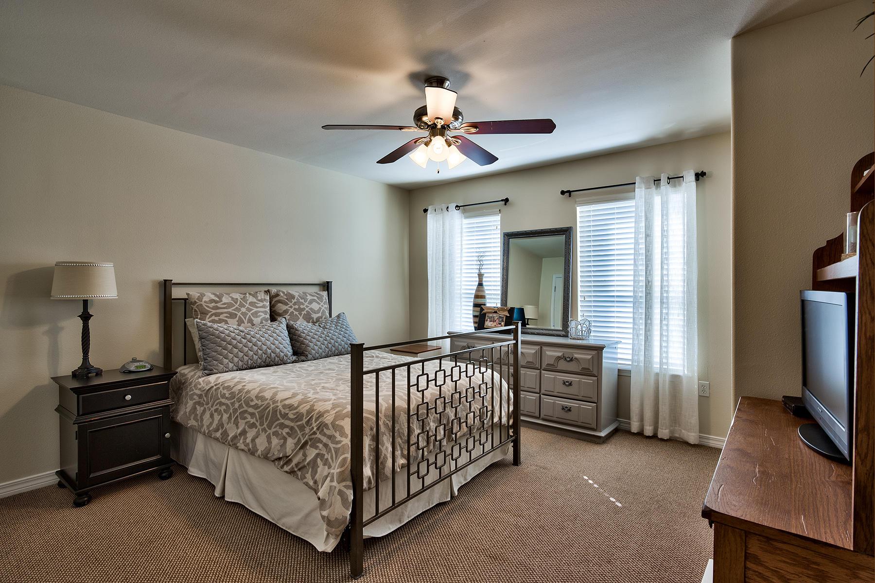 PLANTATION AT SANTA ROSA - Residential