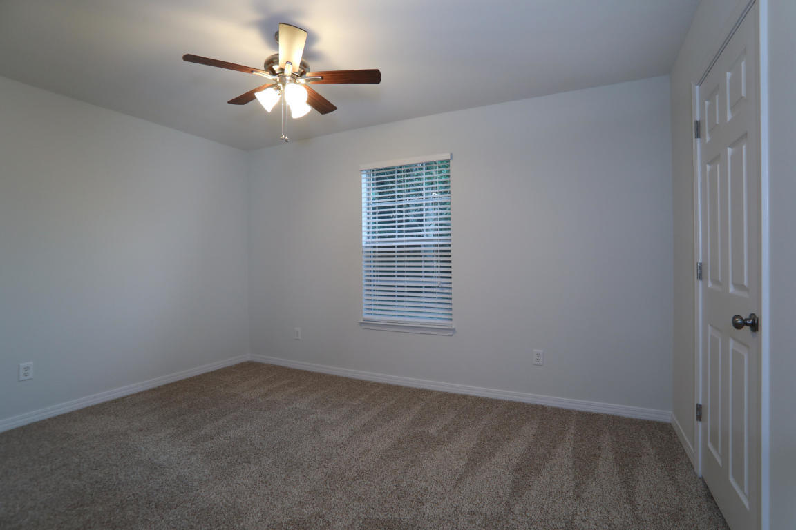 BURTON RIDGE - Residential