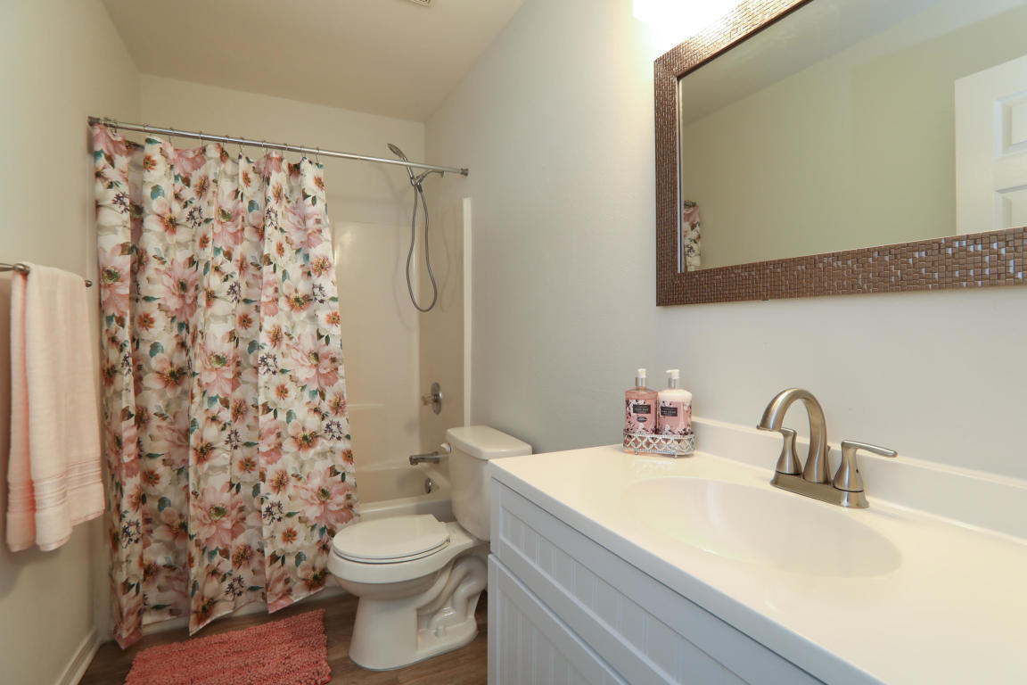 BURTON RIDGE - Residential