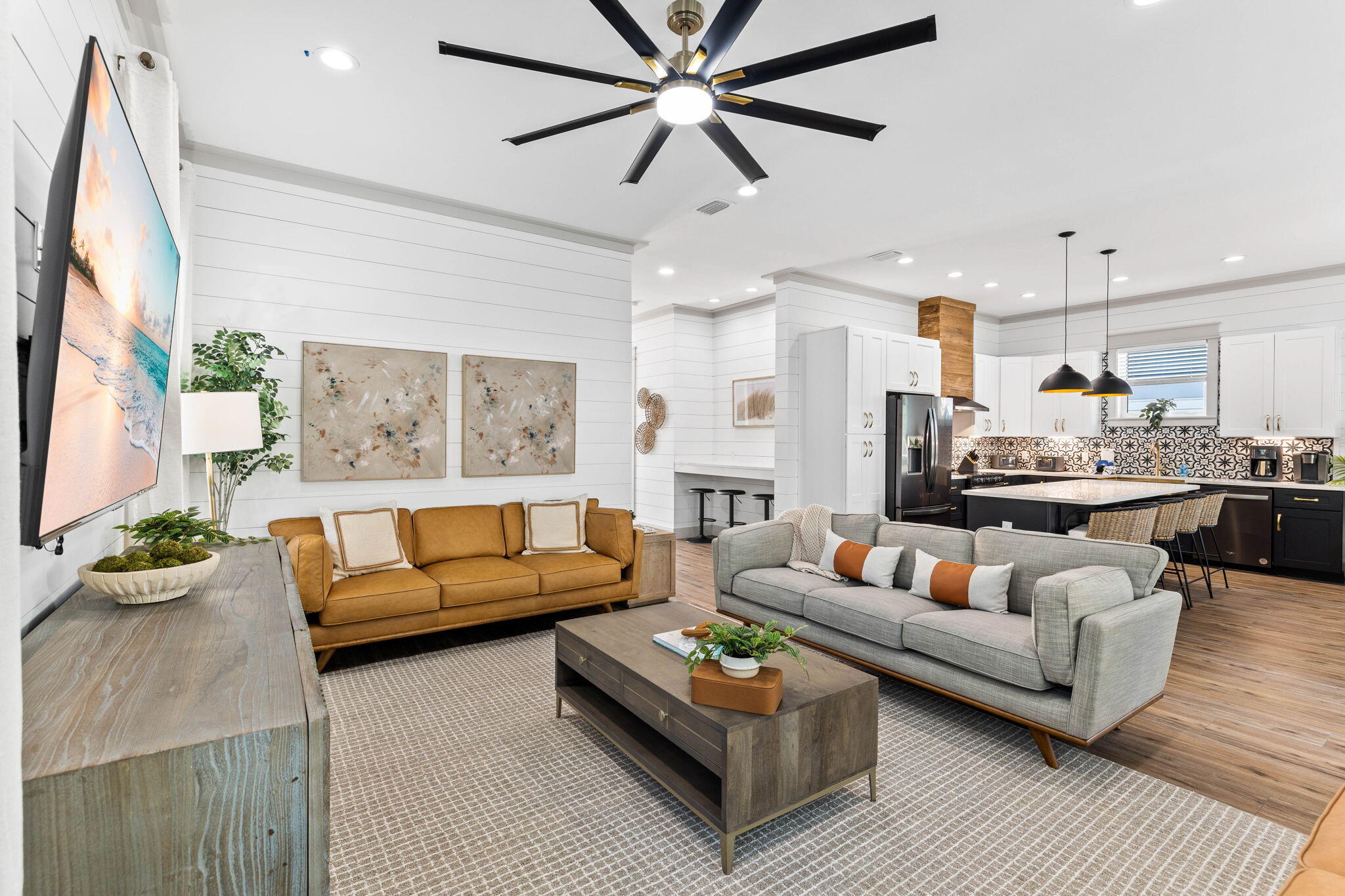 FRANGISTA BEACH 2ND ADDN - Residential