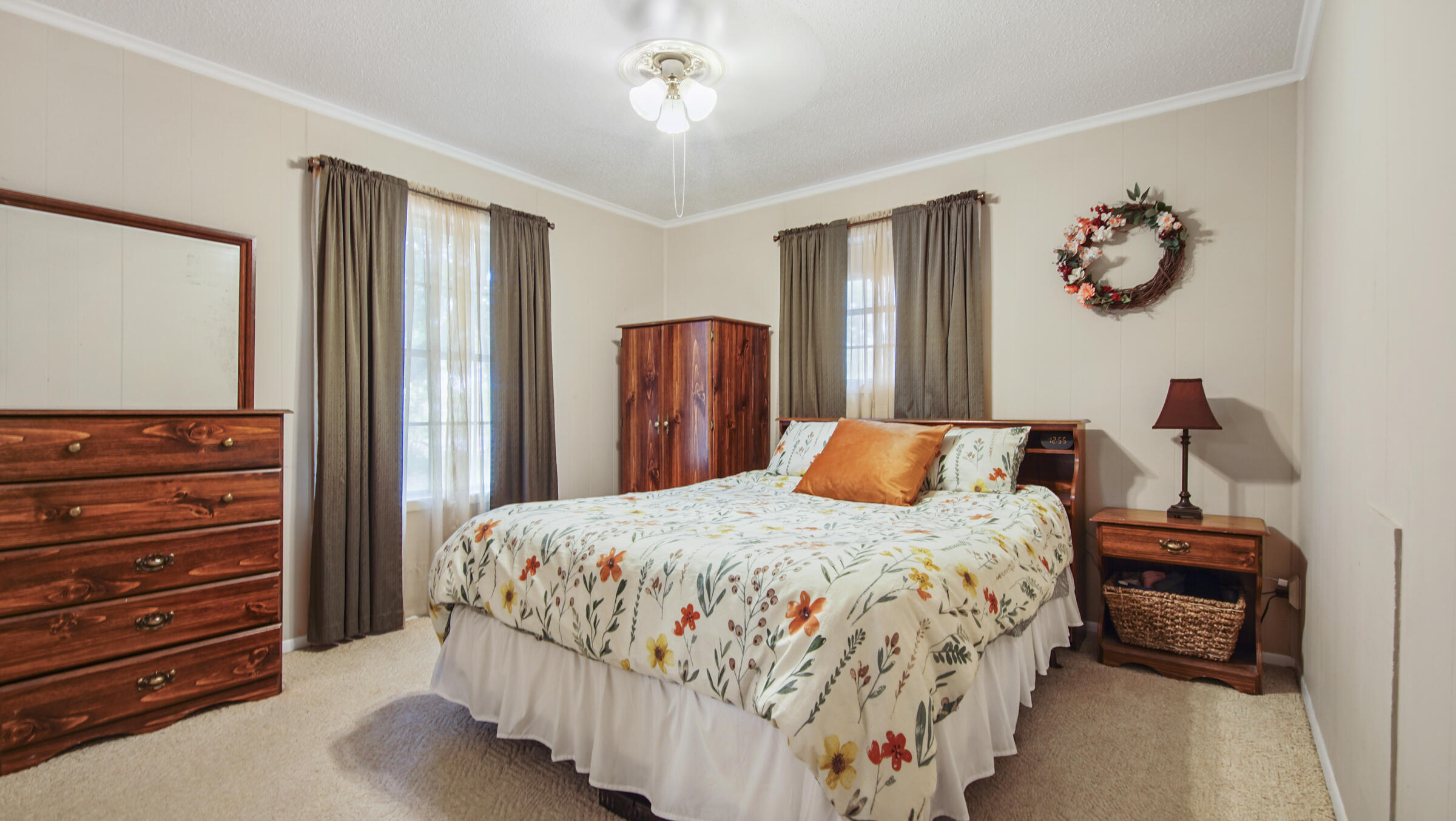 LAKEVIEW HEIGHTS - Residential