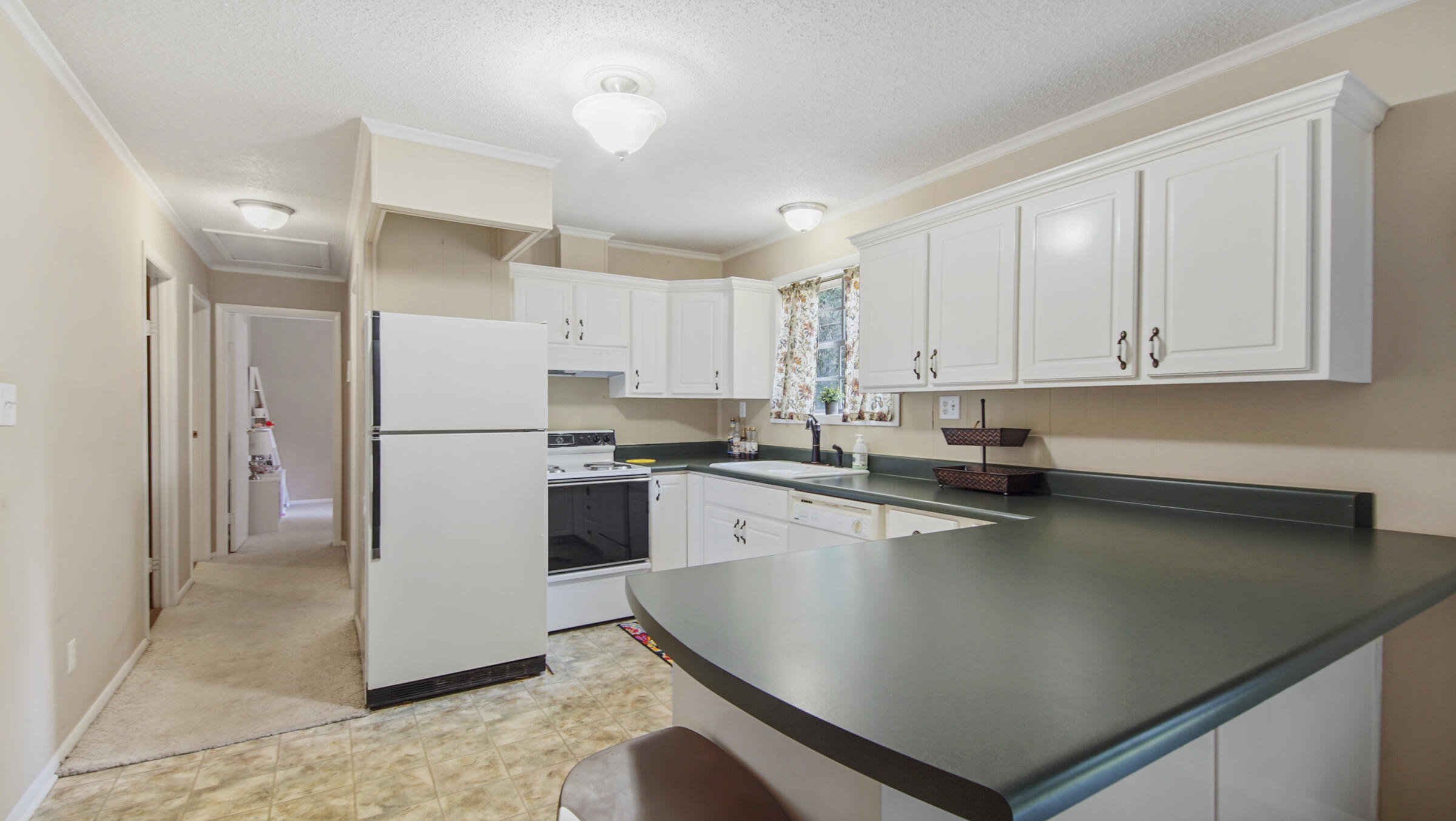 LAKEVIEW HEIGHTS - Residential