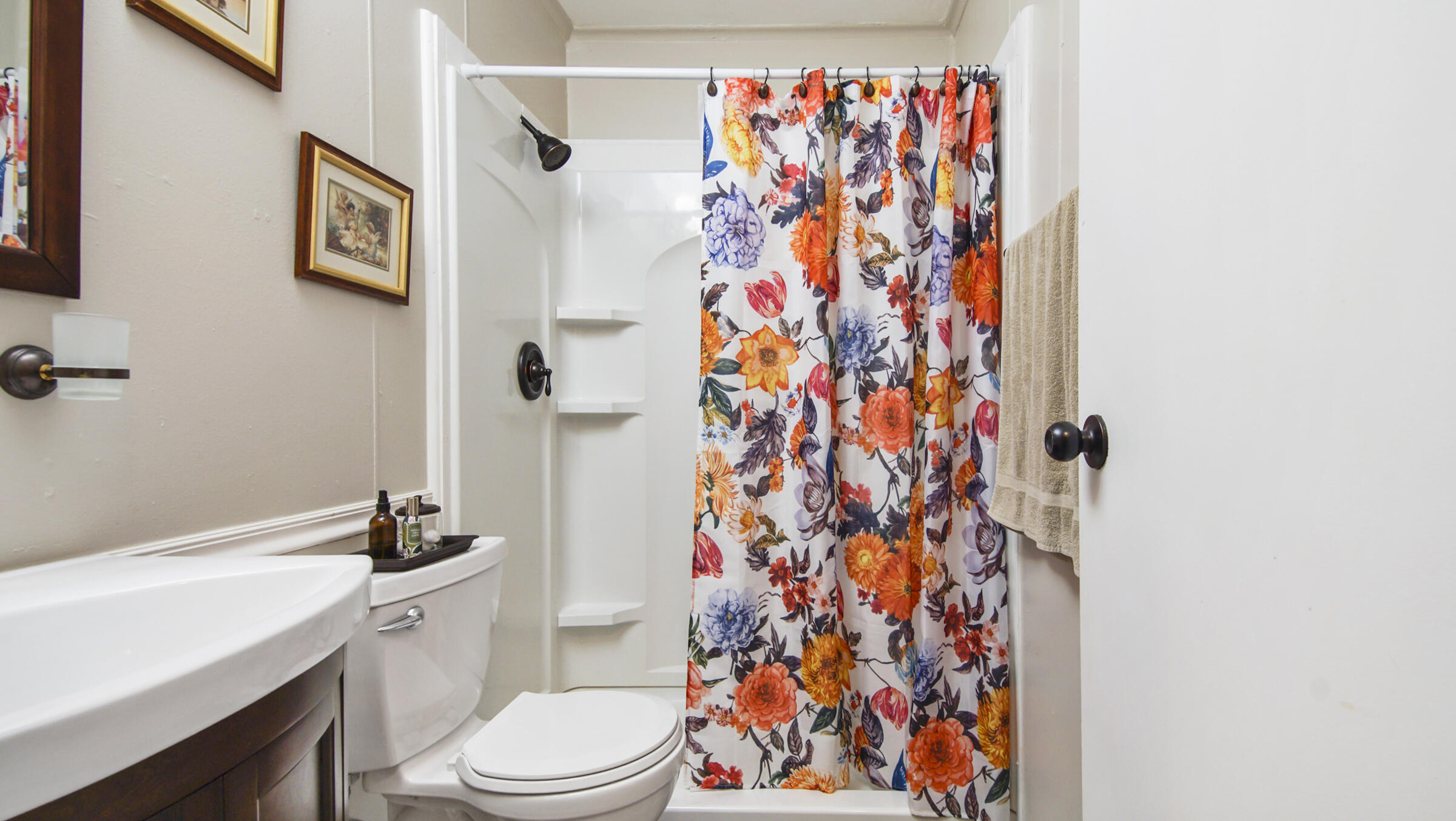 LAKEVIEW HEIGHTS - Residential