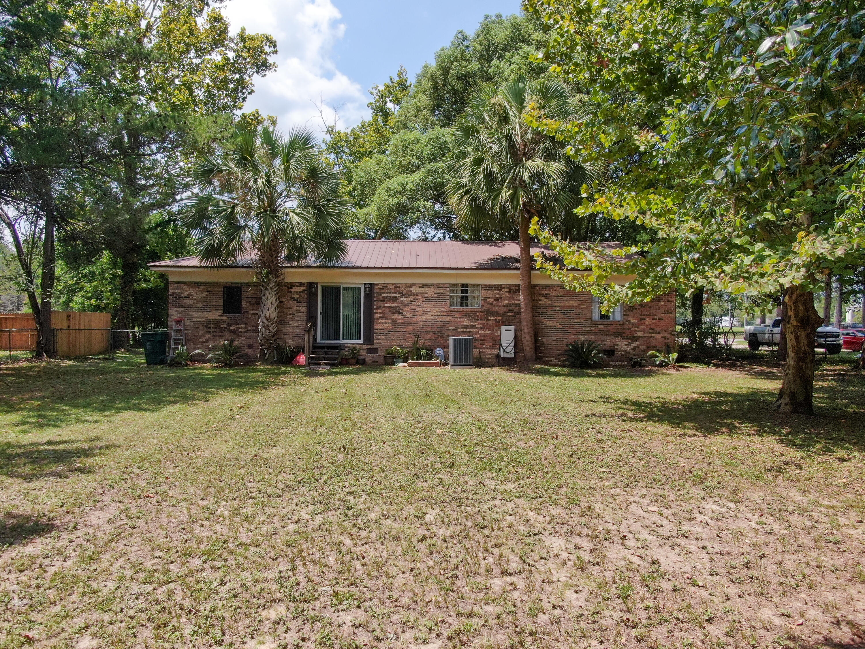 LAKEVIEW HEIGHTS - Residential