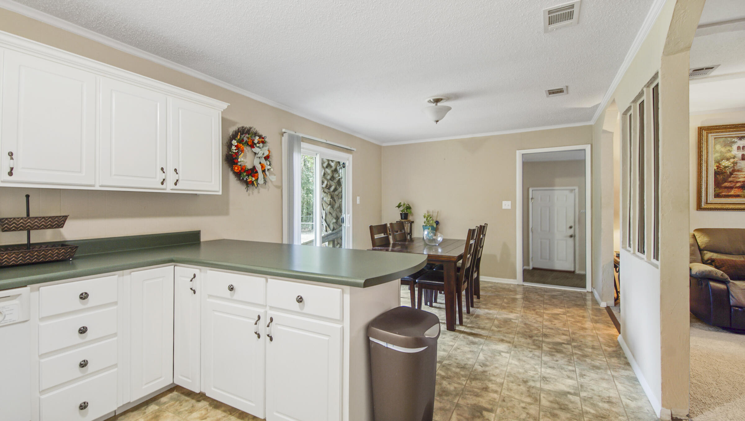 LAKEVIEW HEIGHTS - Residential