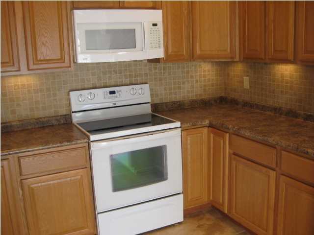 HIDDEN TRAILS PH 1 - Residential