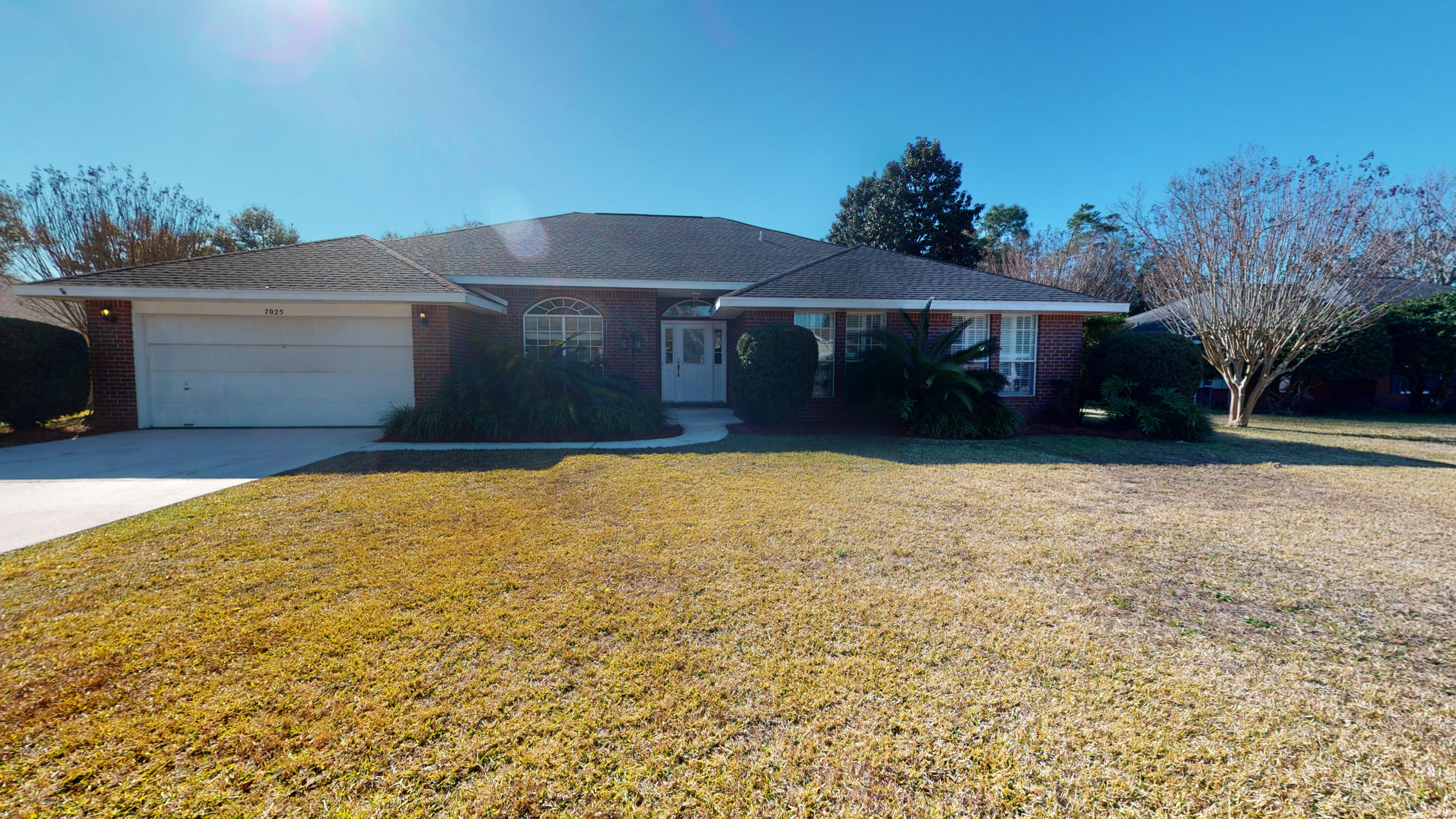 SPANISH TRACE ESTATES - Residential