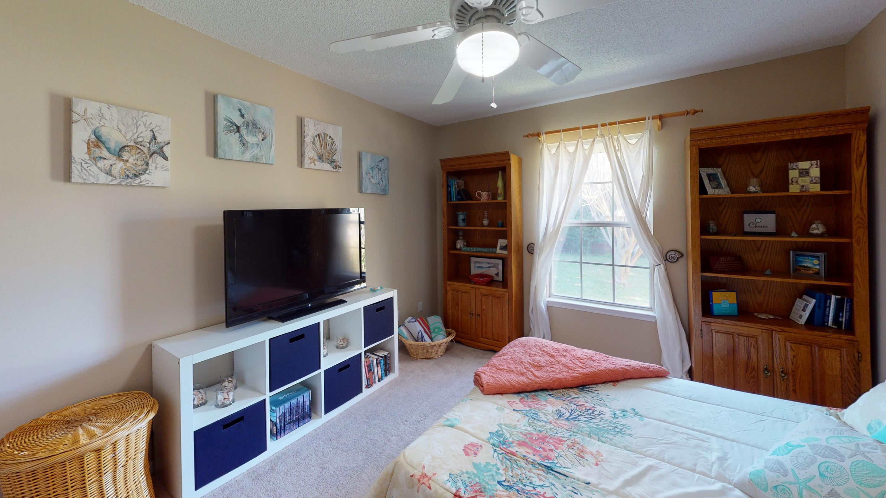 SPANISH TRACE ESTATES - Residential