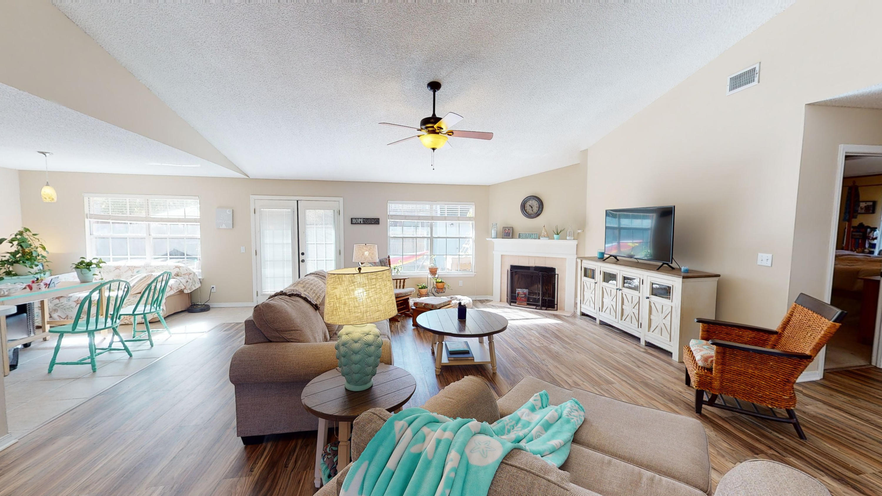 SPANISH TRACE ESTATES - Residential