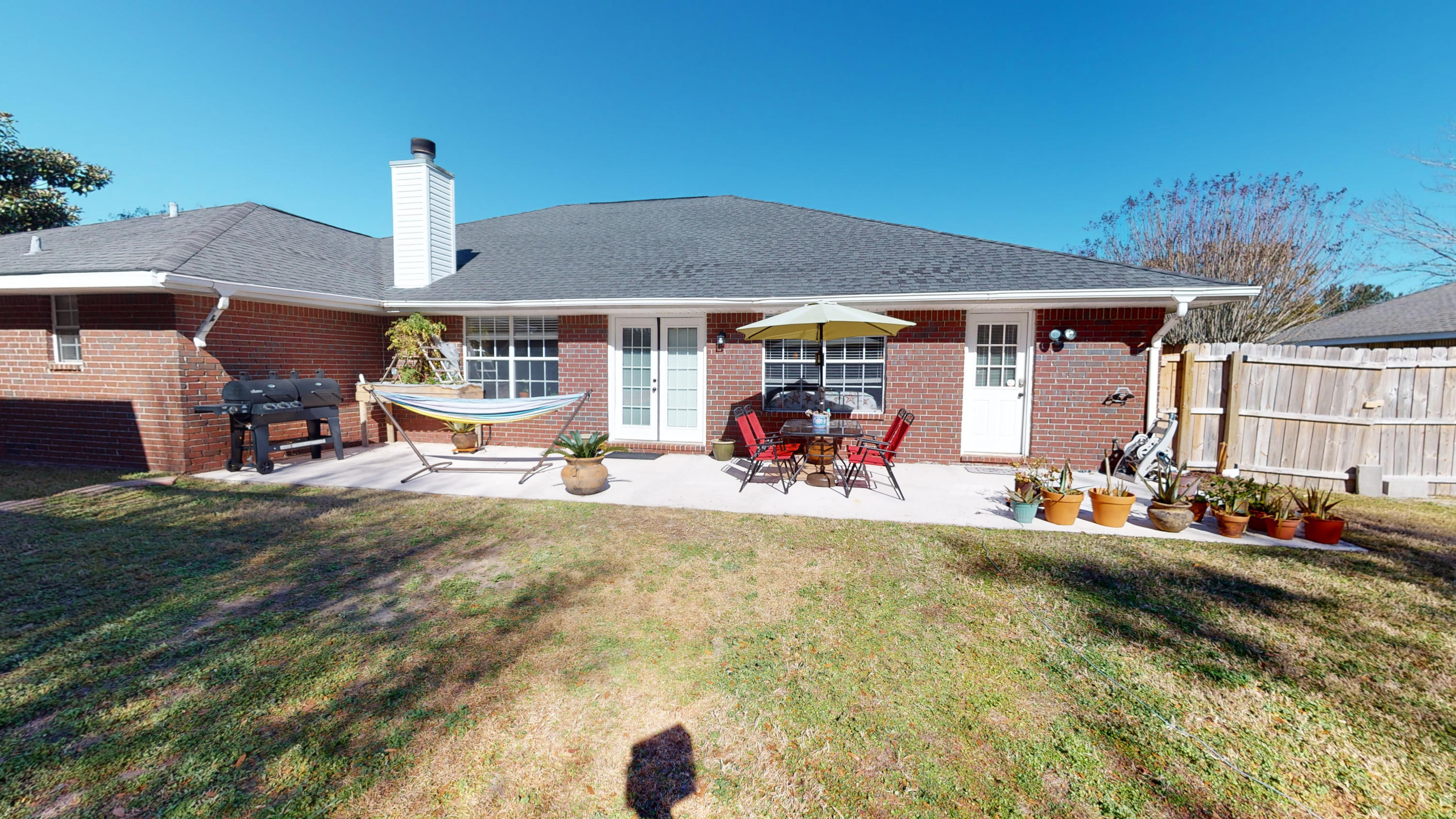 SPANISH TRACE ESTATES - Residential