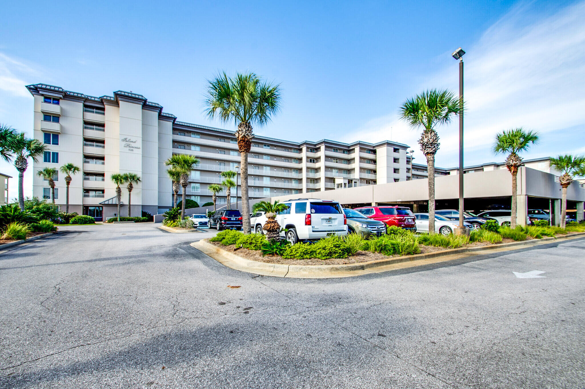 ISLAND PRINCESS - Residential