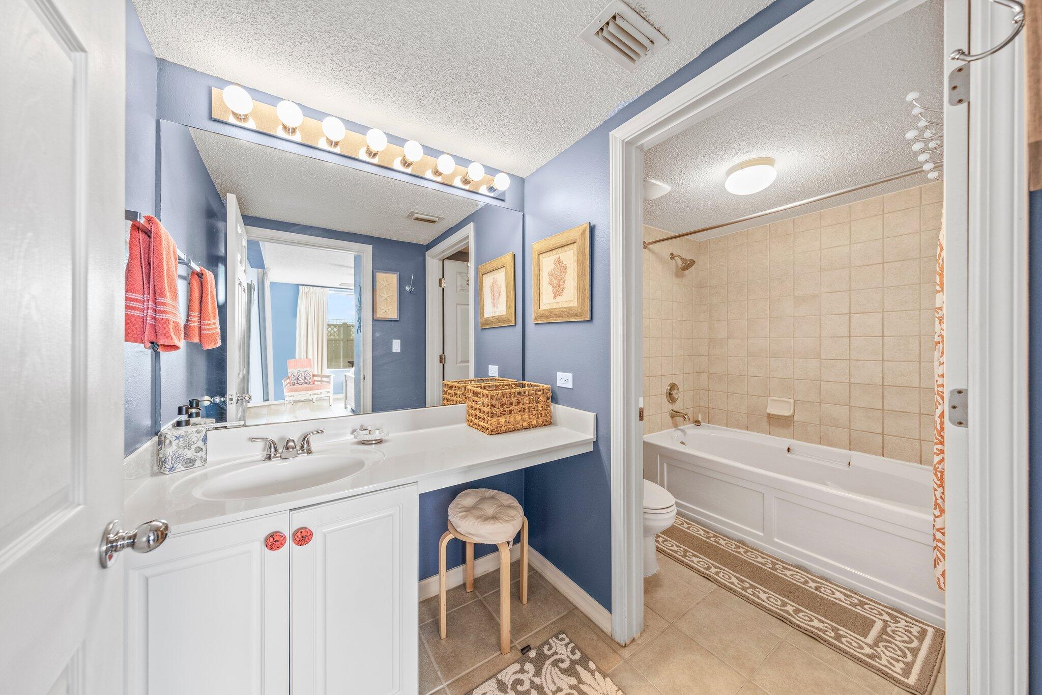 ISLAND PRINCESS - Residential