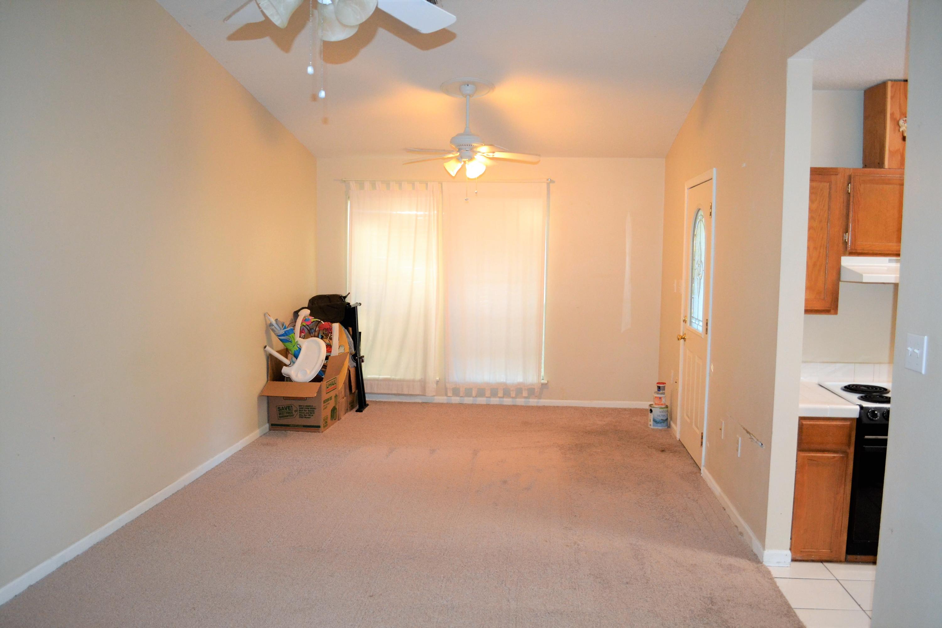 NO RECORDED SUBDIVISION - Residential