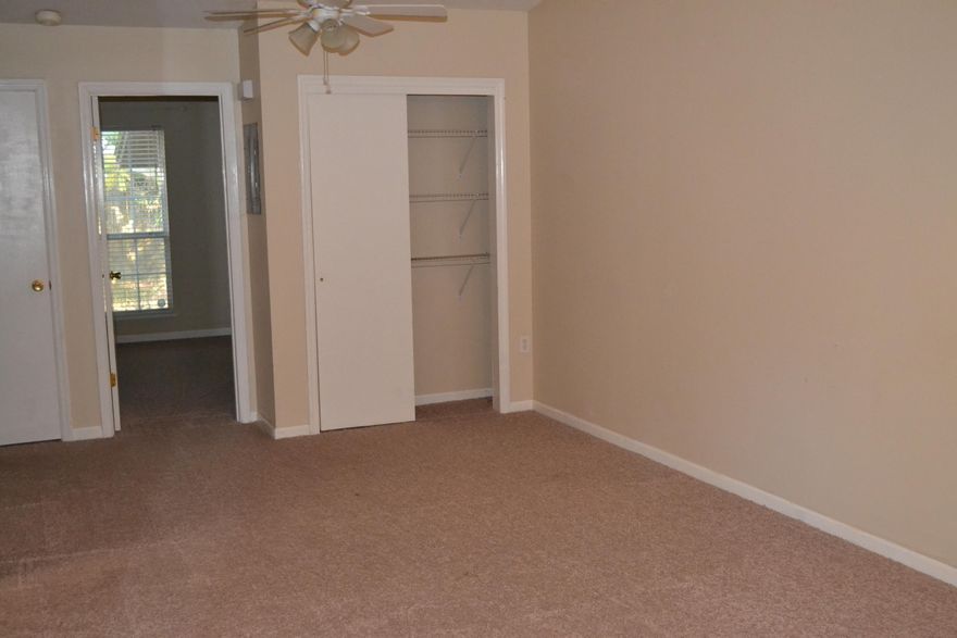 An immaculate home perfectly located in the heart of Fort Walton Beach, this affordably priced home is certainly worthy of serious consideration and a great opportunity for investors / first time home buyers! Vaulted ceilings in the 22 foot living room / dining room combo, opens the space for a larger feel. Indoor utility area just off of the kitchen, walk in shower and 2 good size bedrooms. Close to schools, bases and beaches and ready to move in!