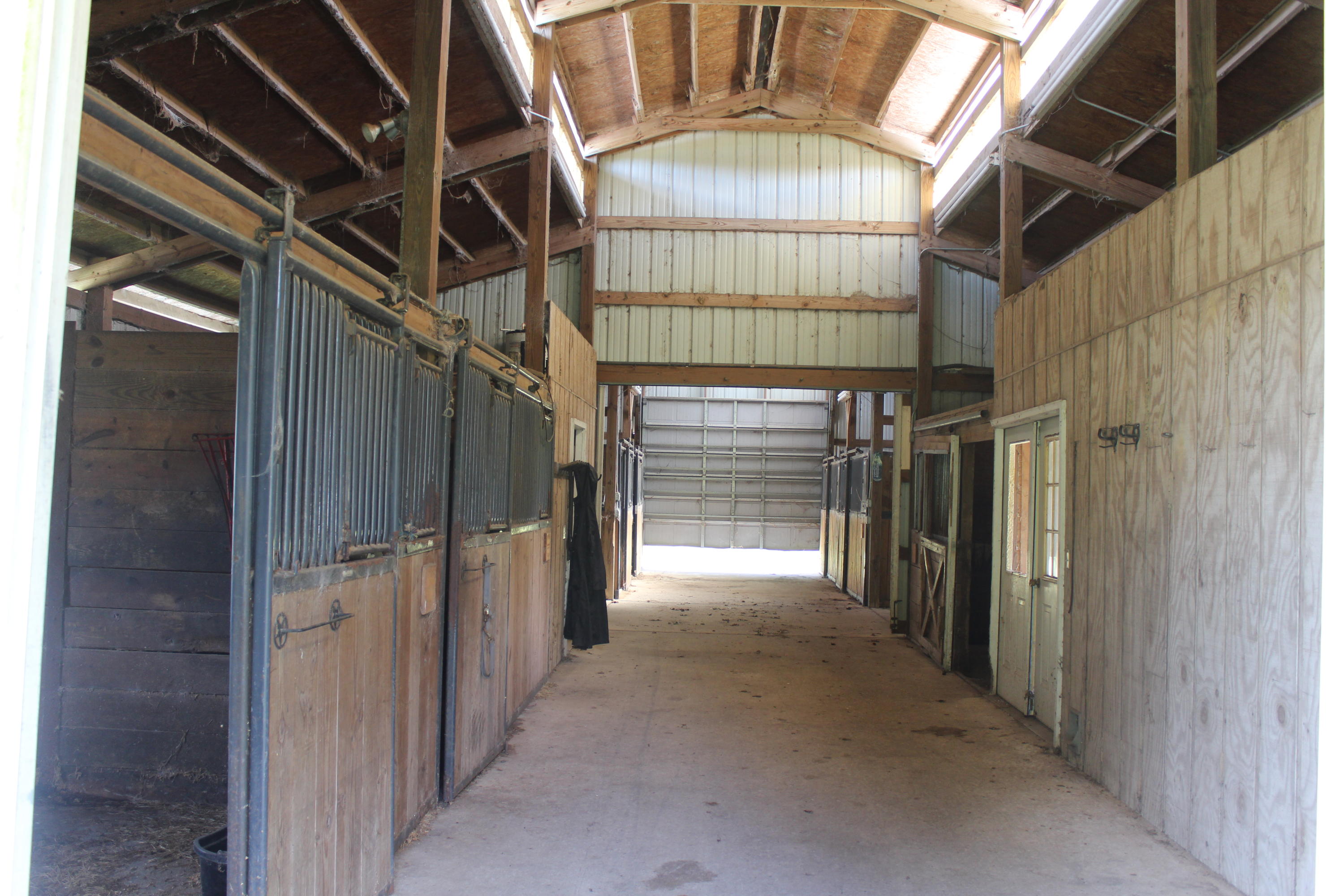 METES & BOUNDS - Residential