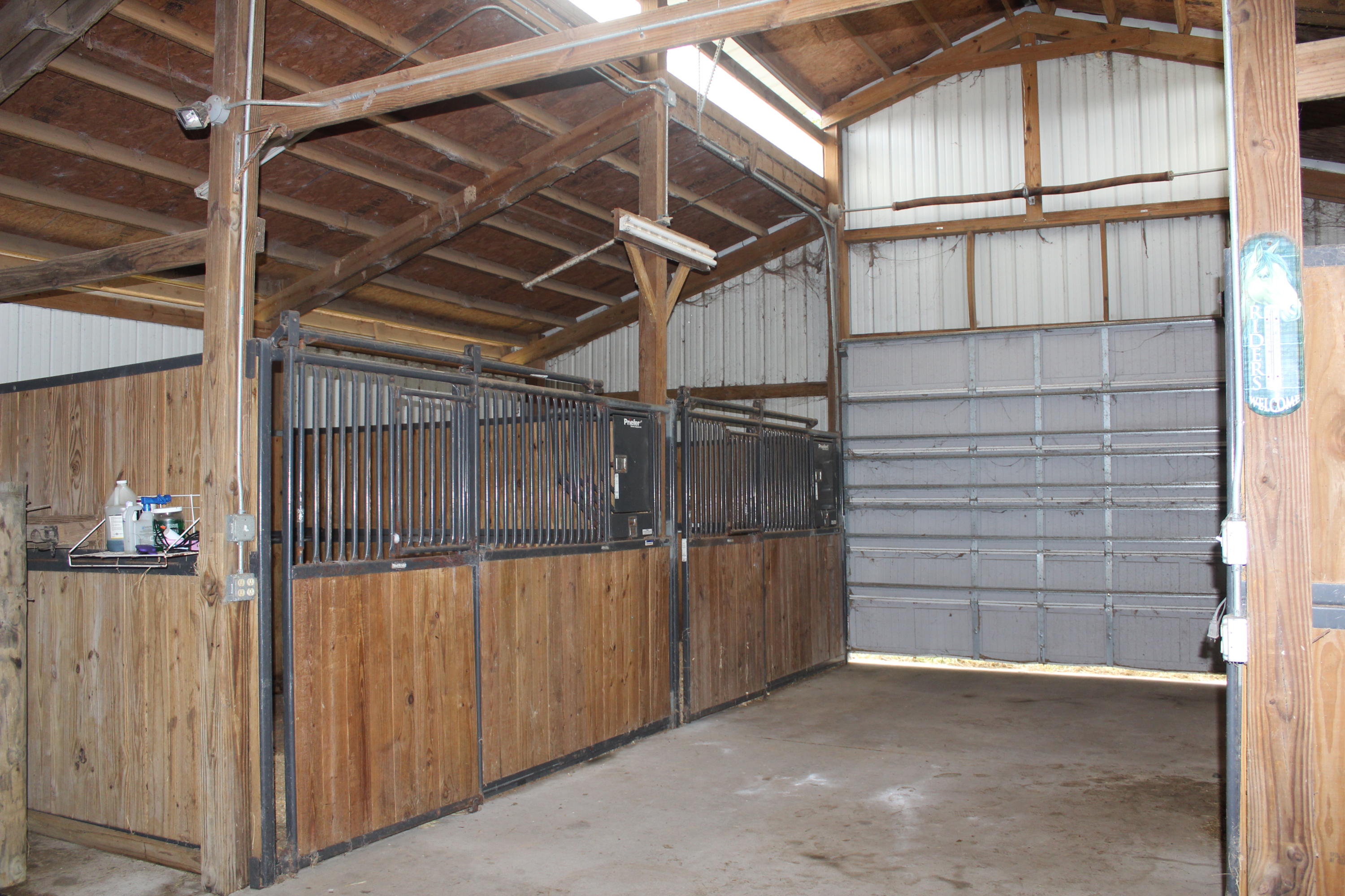 METES & BOUNDS - Residential