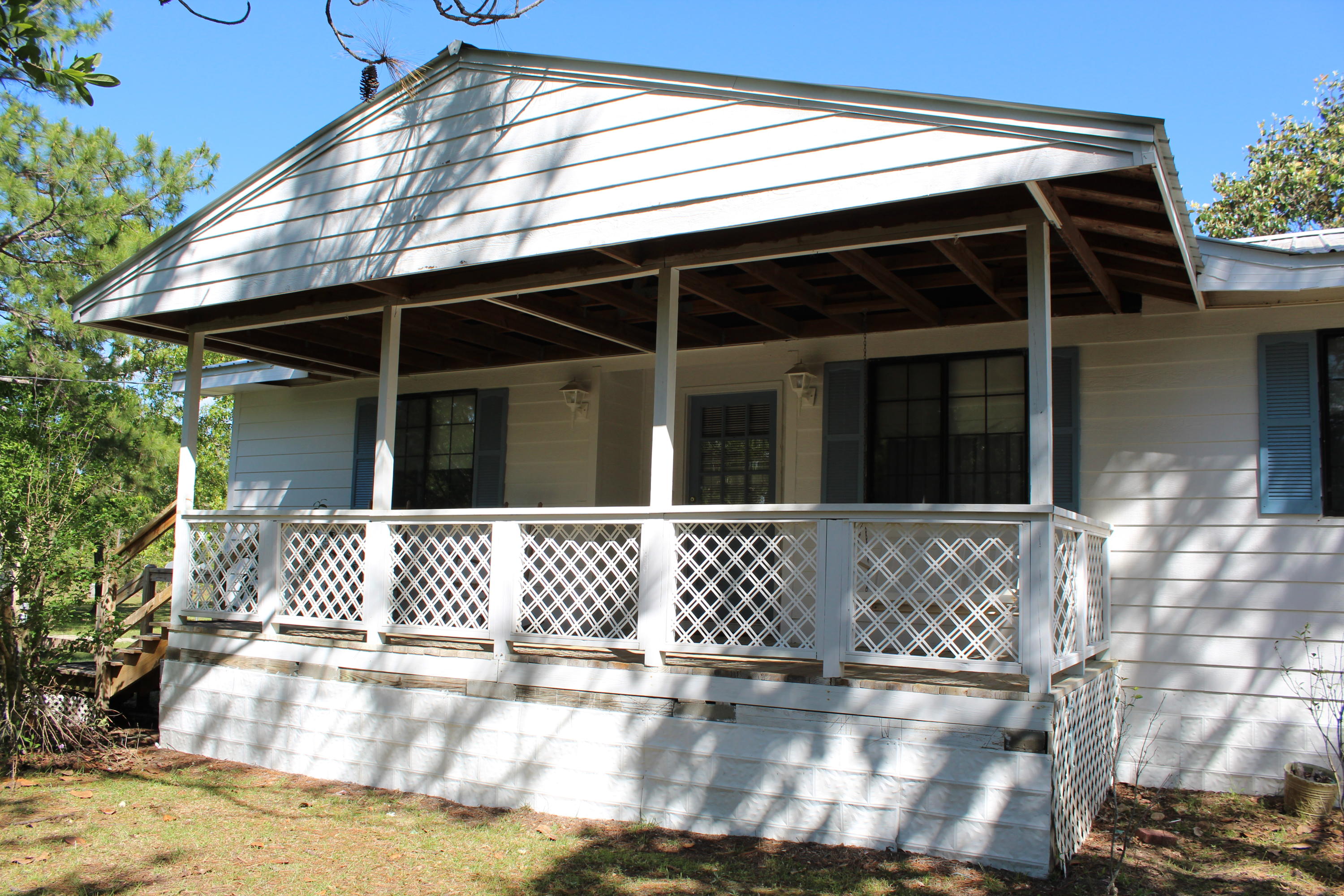 METES AND BOUNDS - Residential