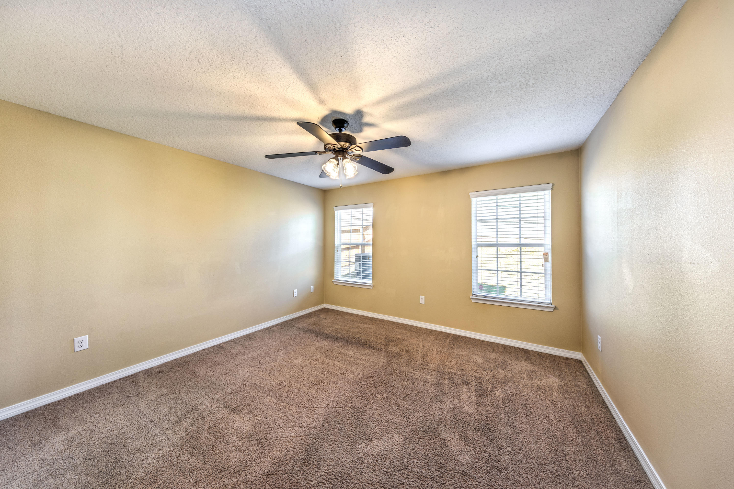 STILLWELL SOUTH - Residential