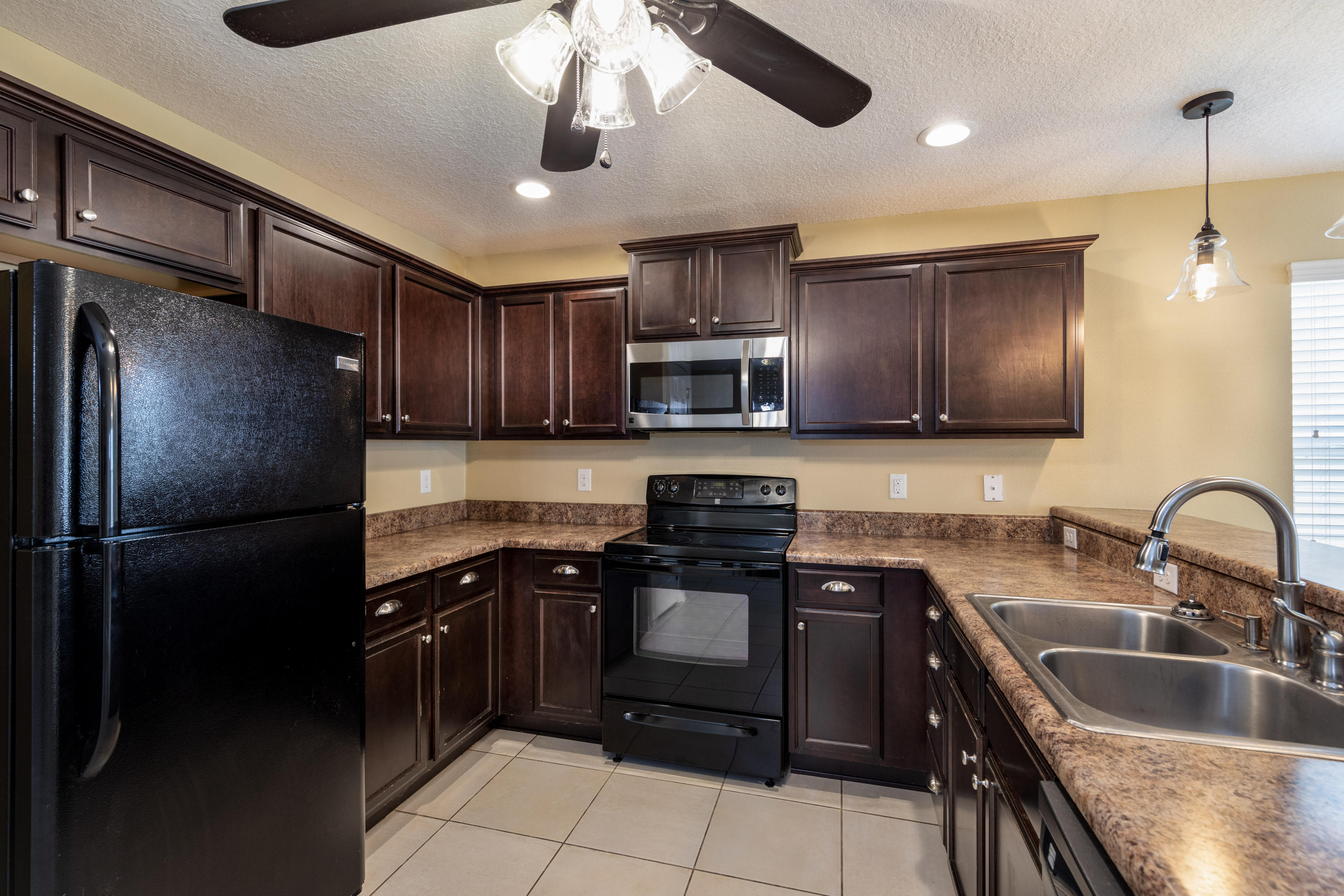 STILLWELL SOUTH - Residential