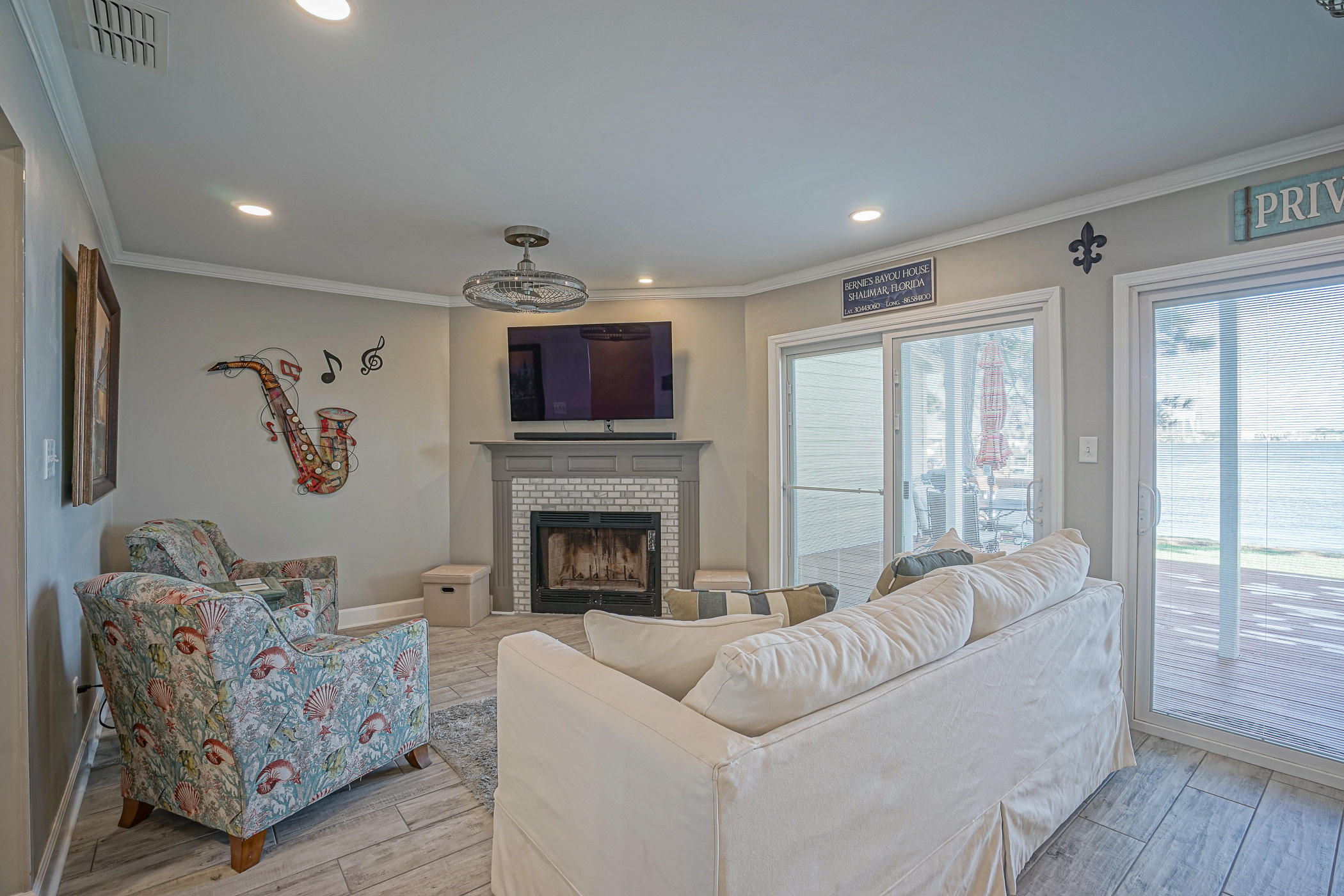 GARNIERS CAY T/H - Residential