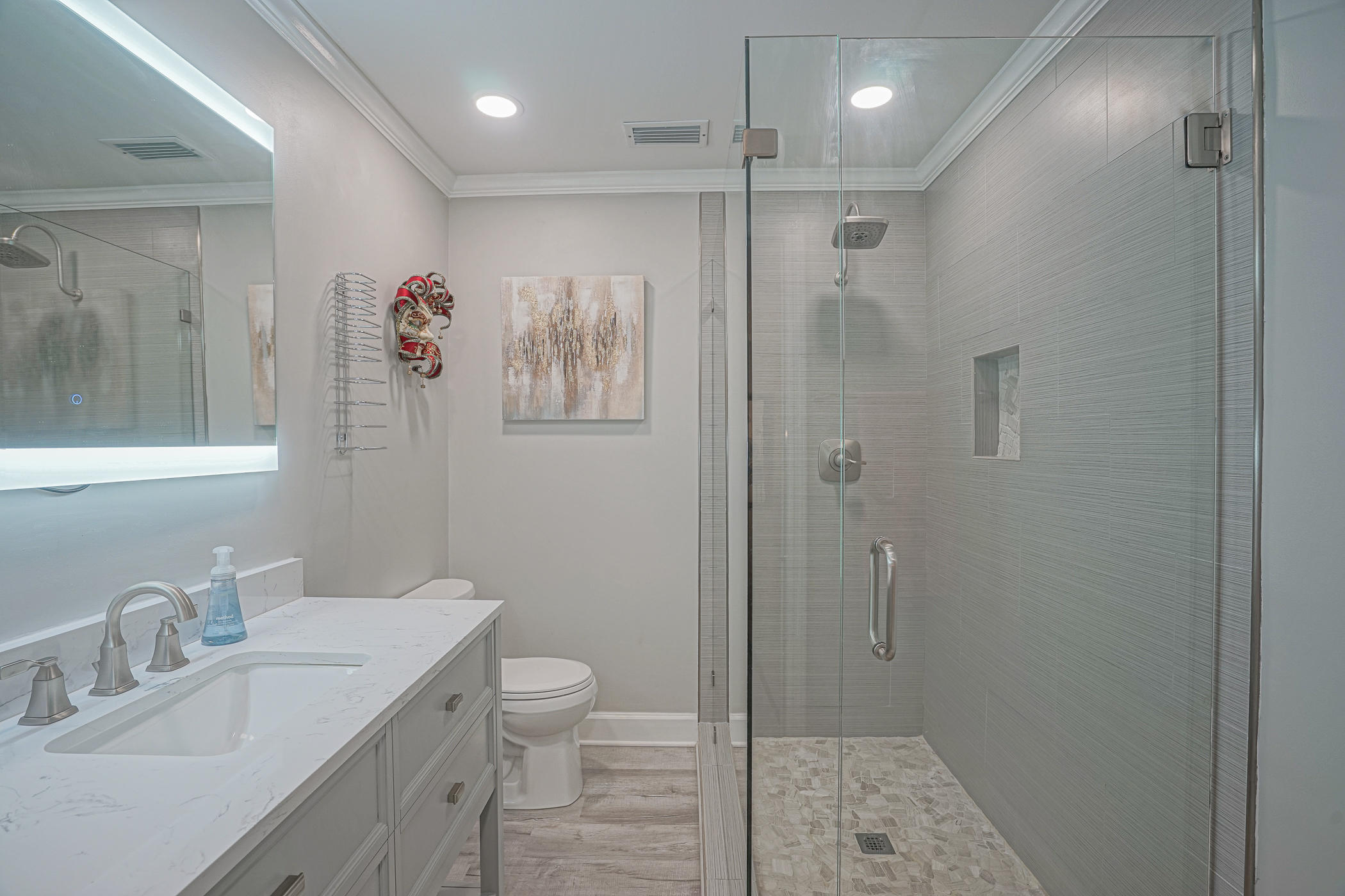 GARNIERS CAY T/H - Residential